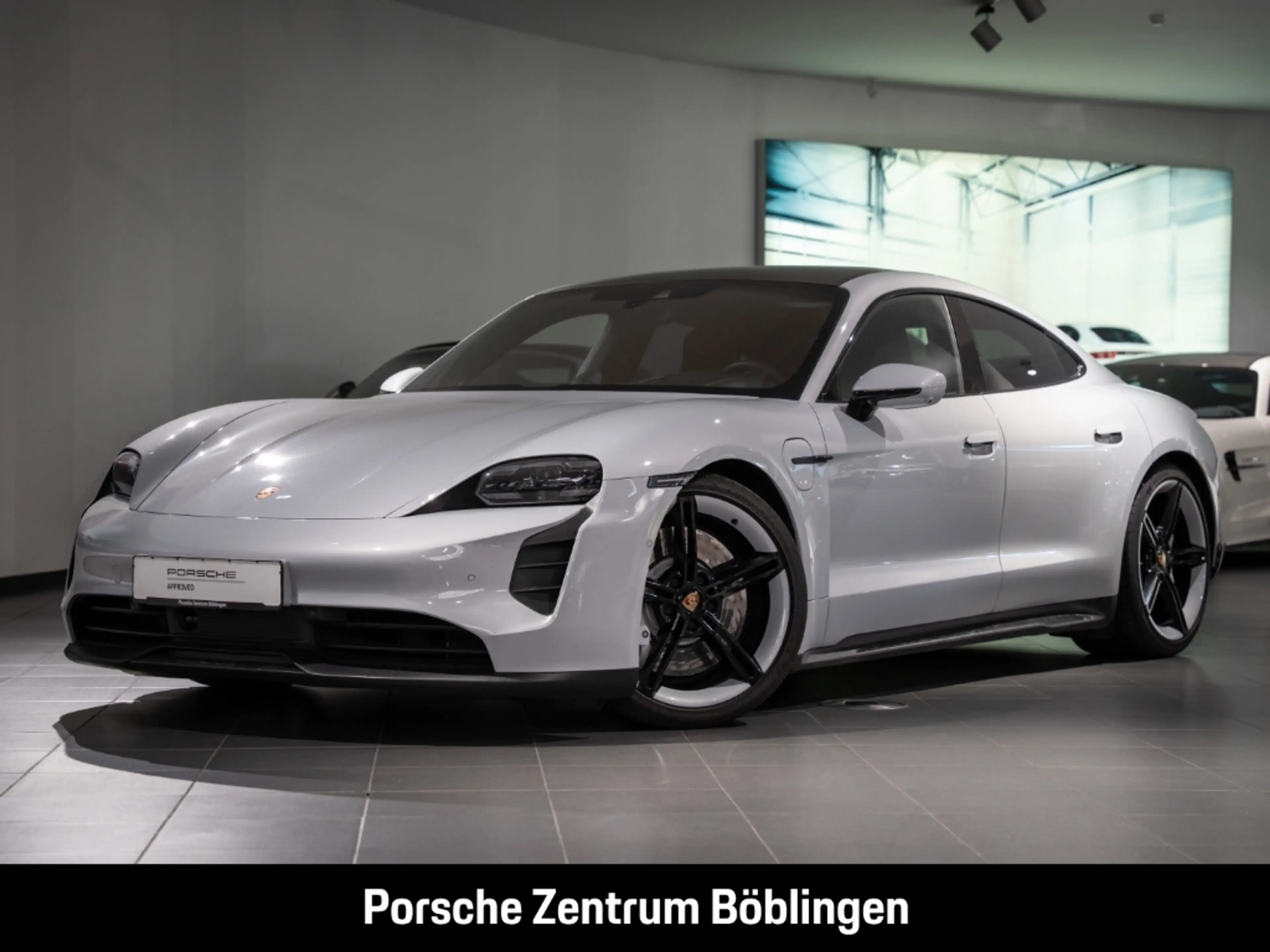 Porsche Taycan 4S