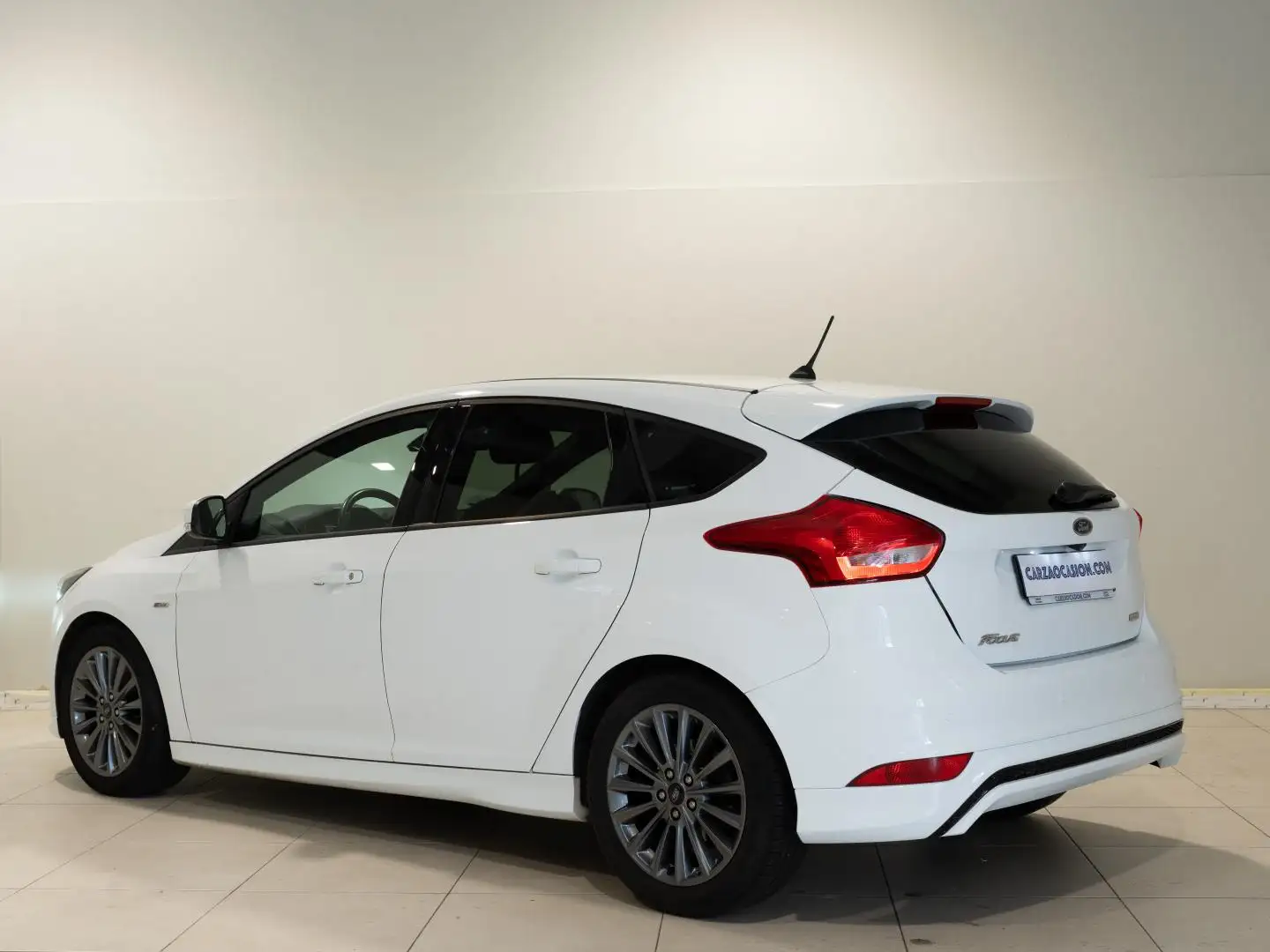 Ford Focus 1.0 Ecoboost Auto-S&S ST-Line 125 Blanco - 2