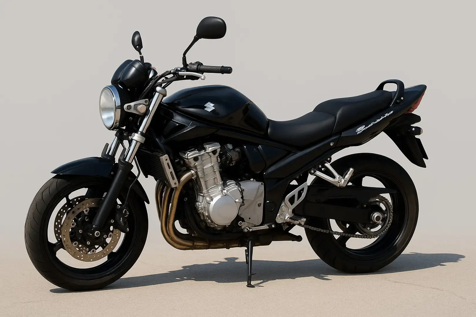 Suzuki Bandit 650 Czarny - 2