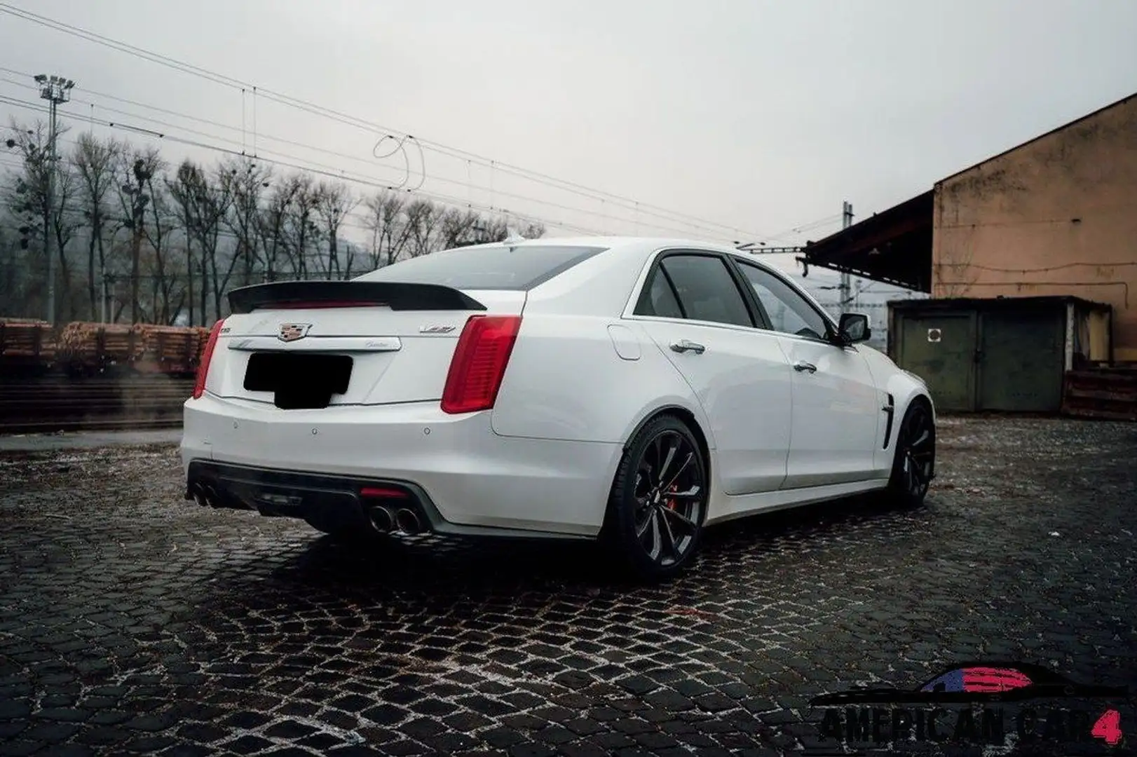 Cadillac CTS V V8 6.2 - 1er Main Wit - 2