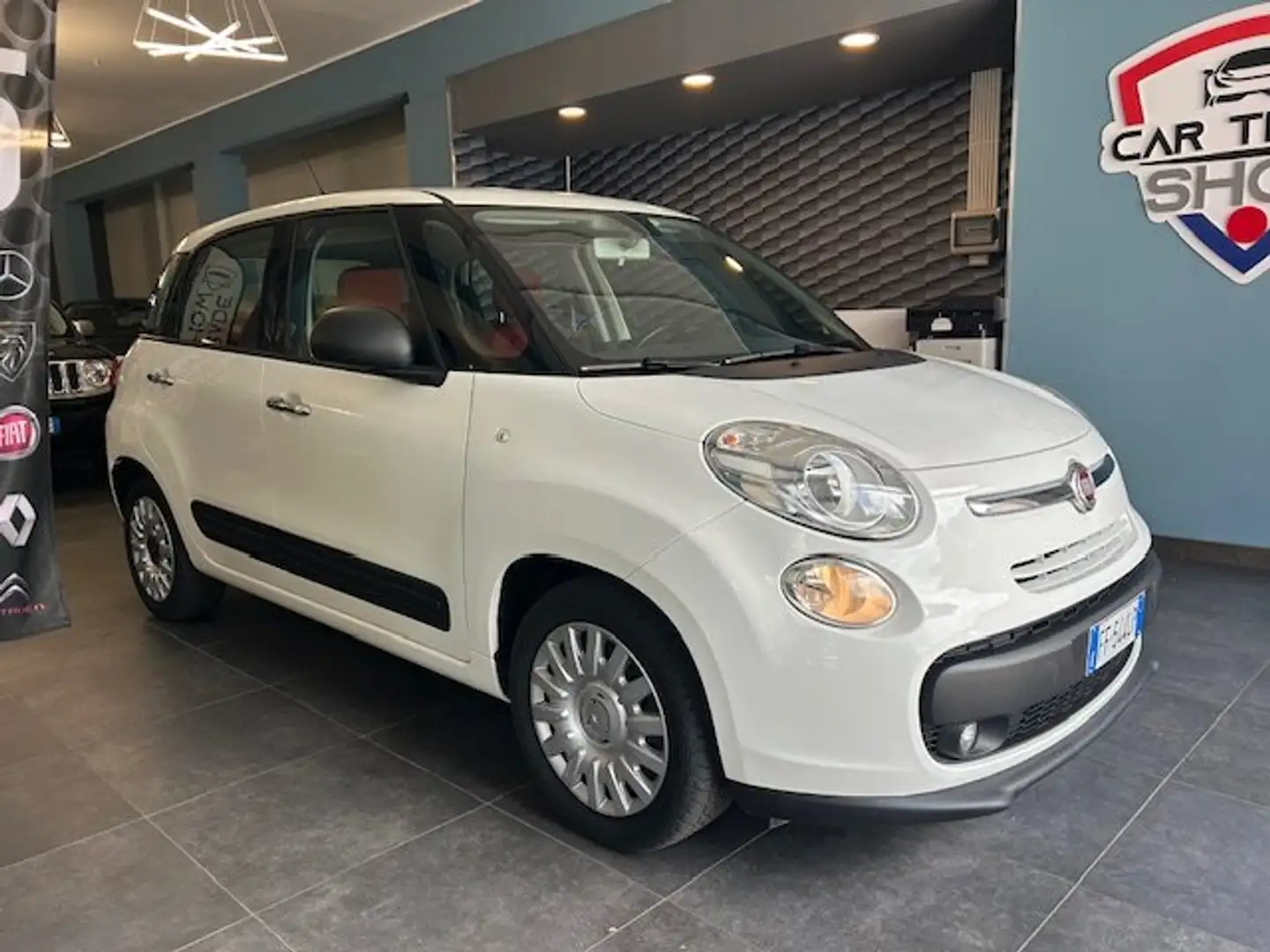 Fiat 500L 1.3 mjt Pop Star 95cv Blanc - 1