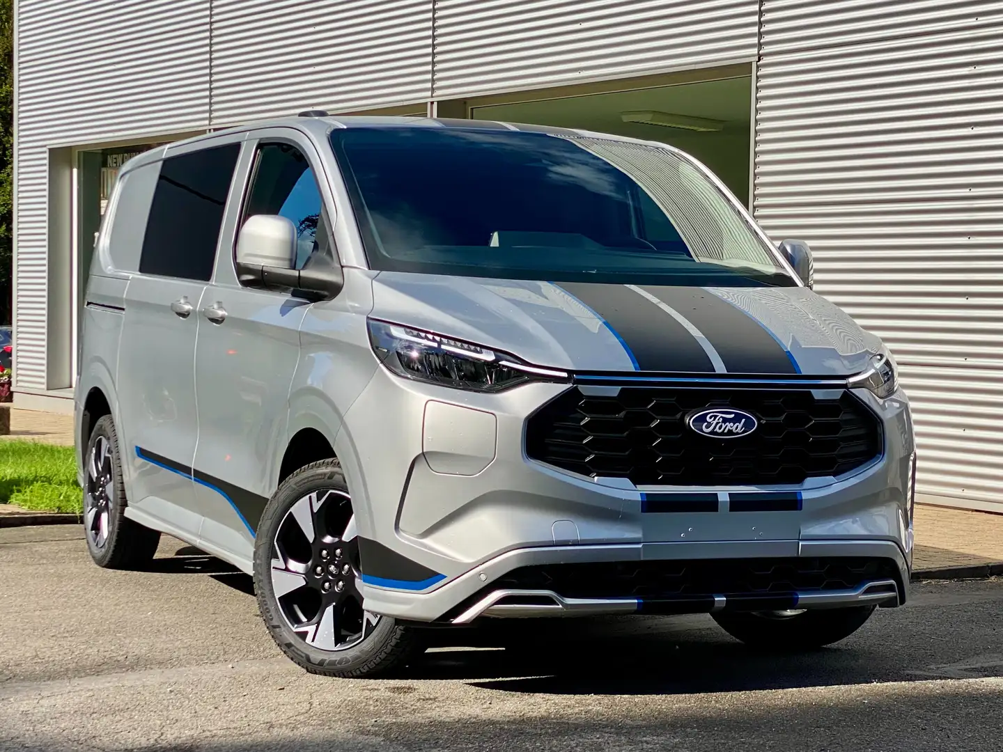 Ford Transit Custom Double Cab - SPORT L1 - 2.5L 227CH PHEV Argent - 1