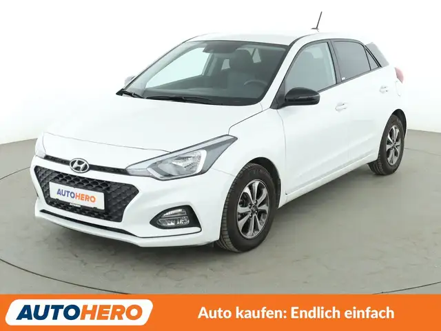 Hyundai i20 1.2 YES!*TEMPO*CAM*PDC*SHZ*KLIMA*GARANTIE*