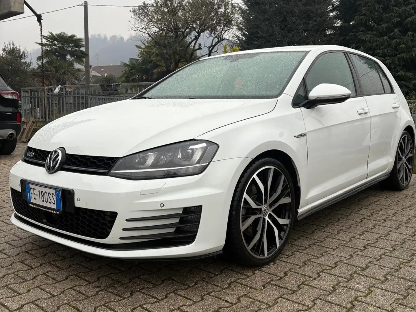 Volkswagen Golf GTD Golf VII 5p 2.0 tdi Gtd dsg Bianco - 1
