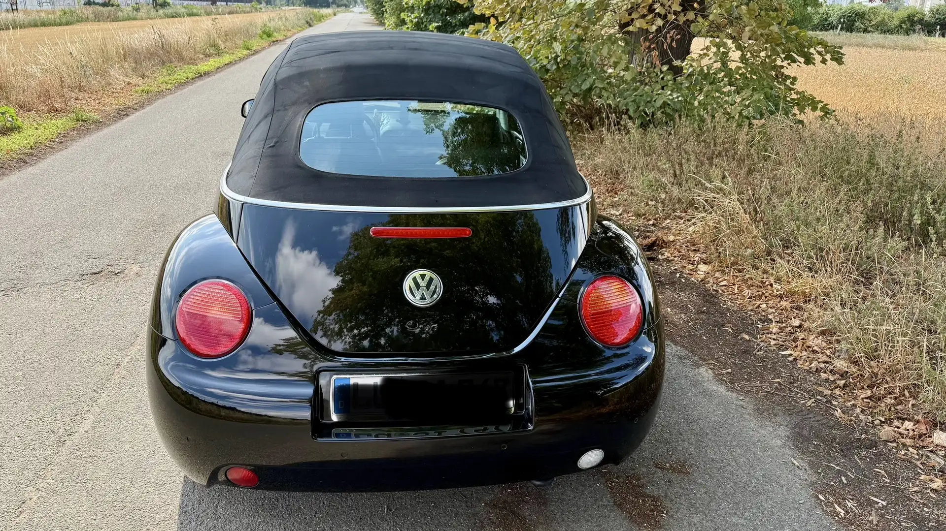 Volkswagen New Beetle Cabriolet 2.0 - 1