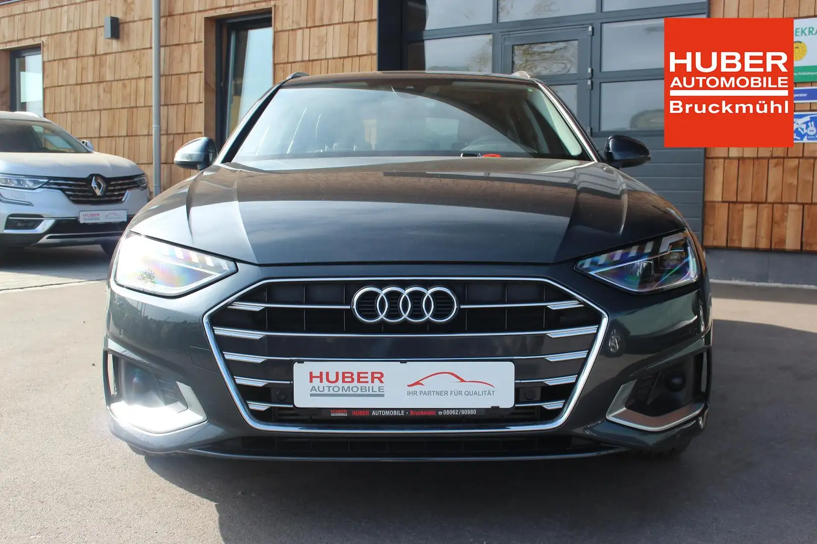 Audi A4 Avant 2.0l 150kW 16V TFSI MHEV 40 advanced AHK/... Grigio - 2