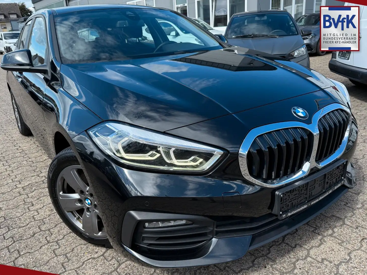 BMW 116 d Advantage Schwarz - 1