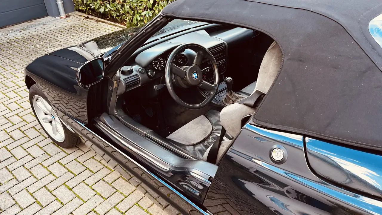 BMW Z1 Traumschwarz mit Sportsitze Camouflage/Nepomuk Leder, foto 6