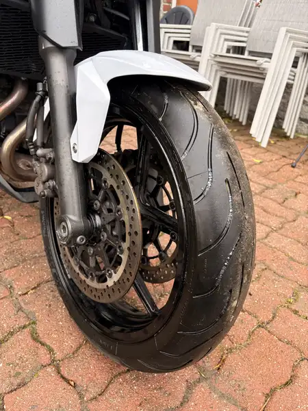 Kawasaki ER - 6 N - foto 6