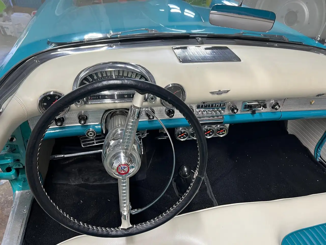 Ford Thunderbird Cabriolet, foto 5