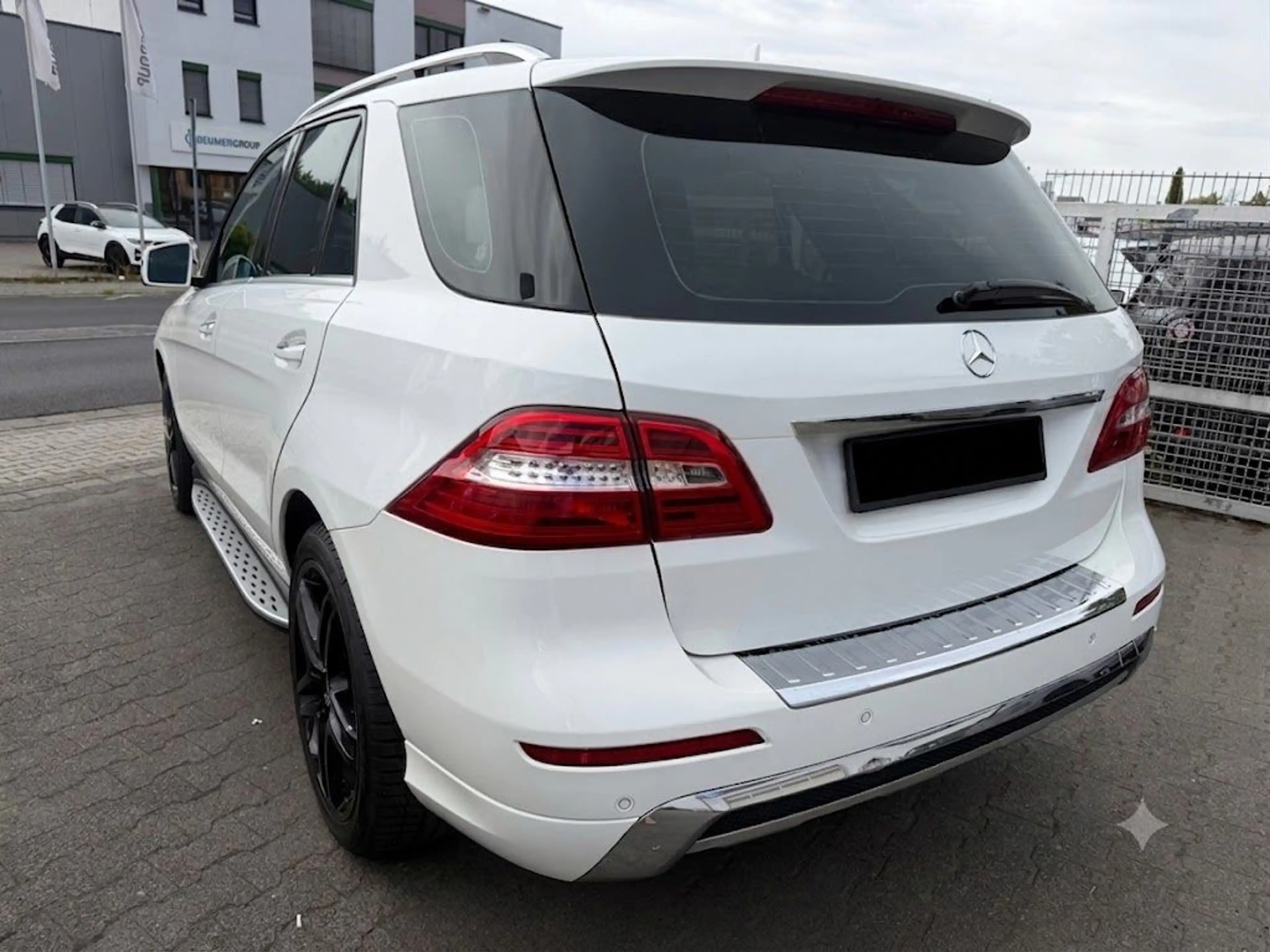 Mercedes-Benz ML 350 ML ML 350 BlueEfficiency 4Matic — photo 6