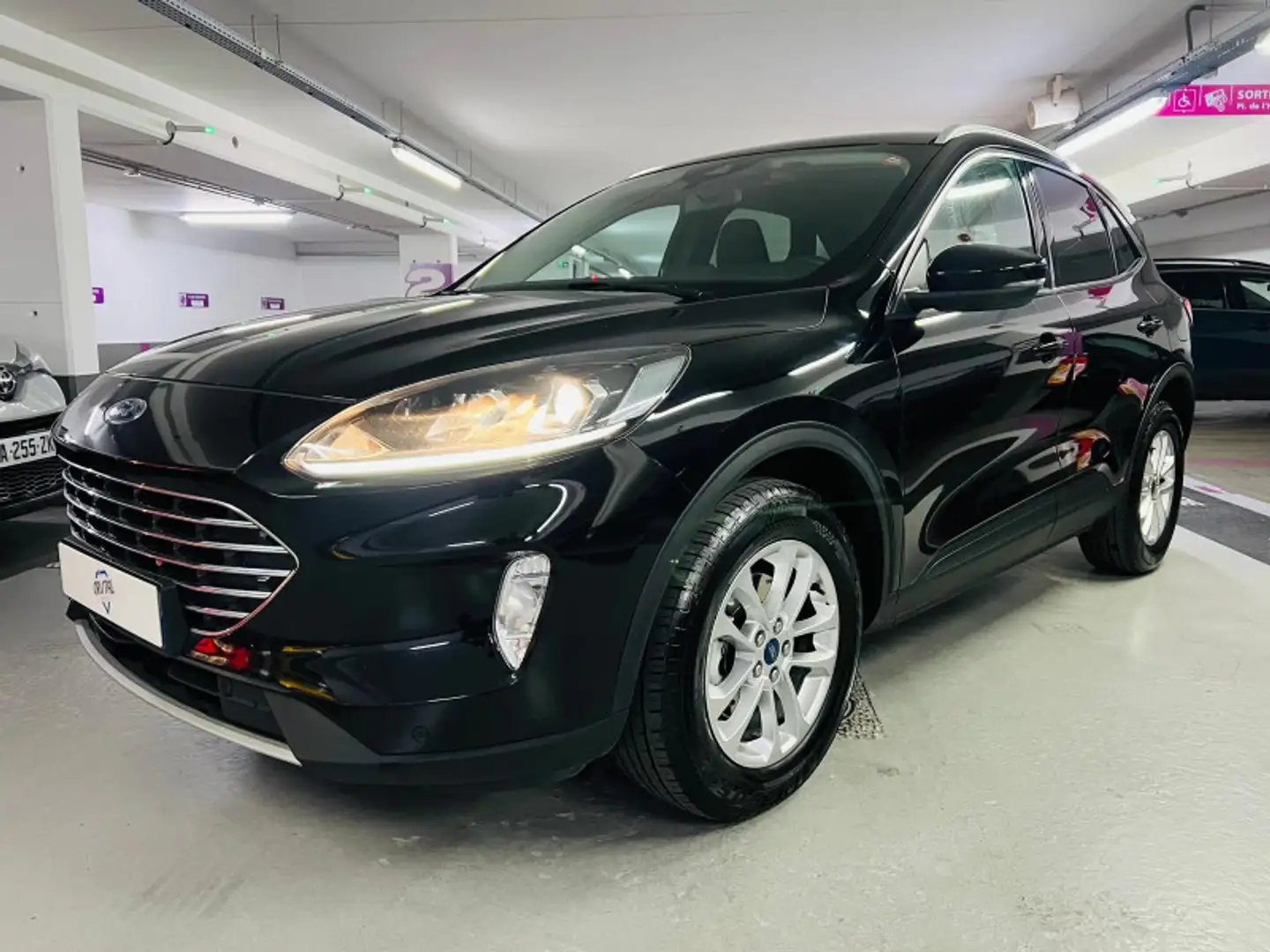 Ford Kuga 2.5 DURATEC 190CH FHEV TITANIUM BVA***TVA récupèrable*** Noir - 1