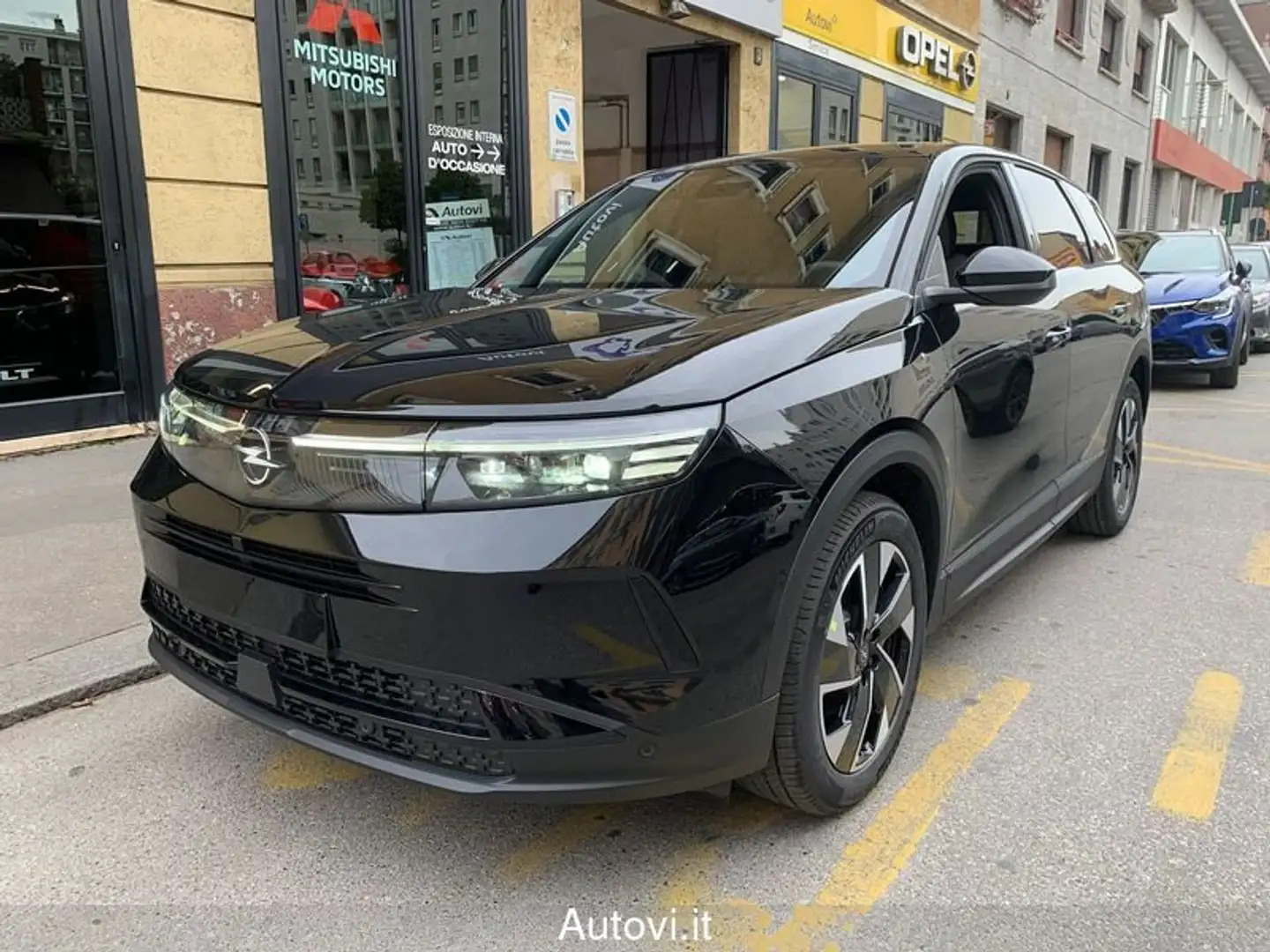 Opel Grandland 1.2 Hybrid 136 CV EDCT GS Nero - 2