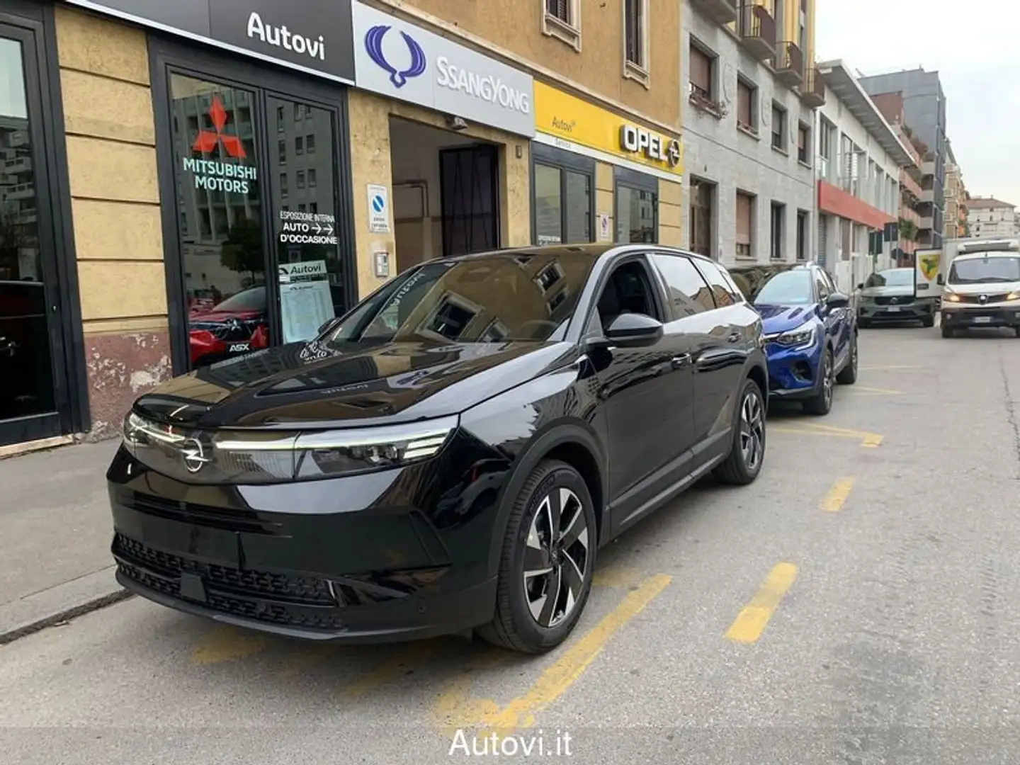 Opel Grandland 1.2 Hybrid 136 CV EDCT GS Nero - 1