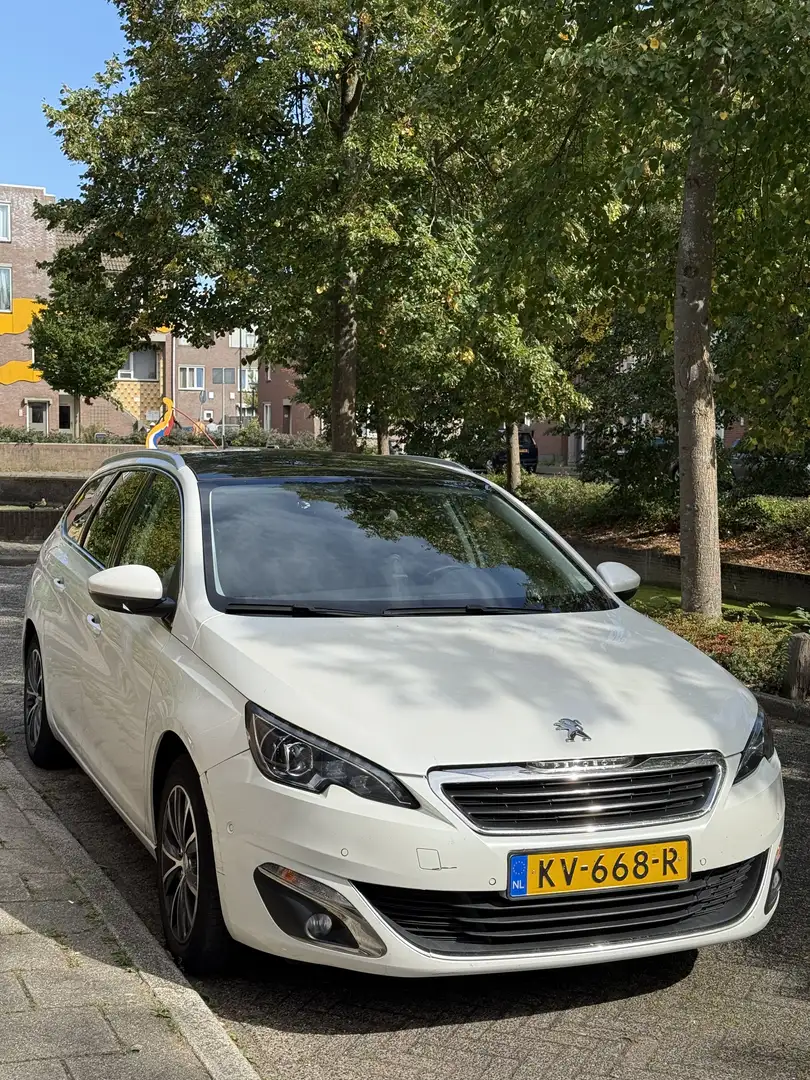 Peugeot 308 1.2 PureT.Blue L. Pr Biały - 1