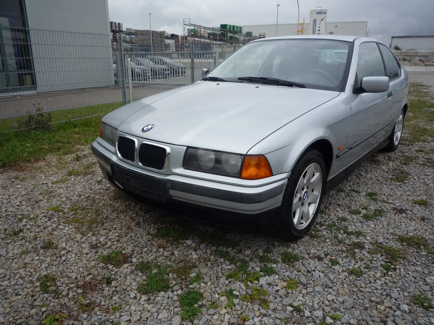 BMW 316 316i compact*Automatik*Orig.95Tkm*TOP*TÜV NEU Silber - 1