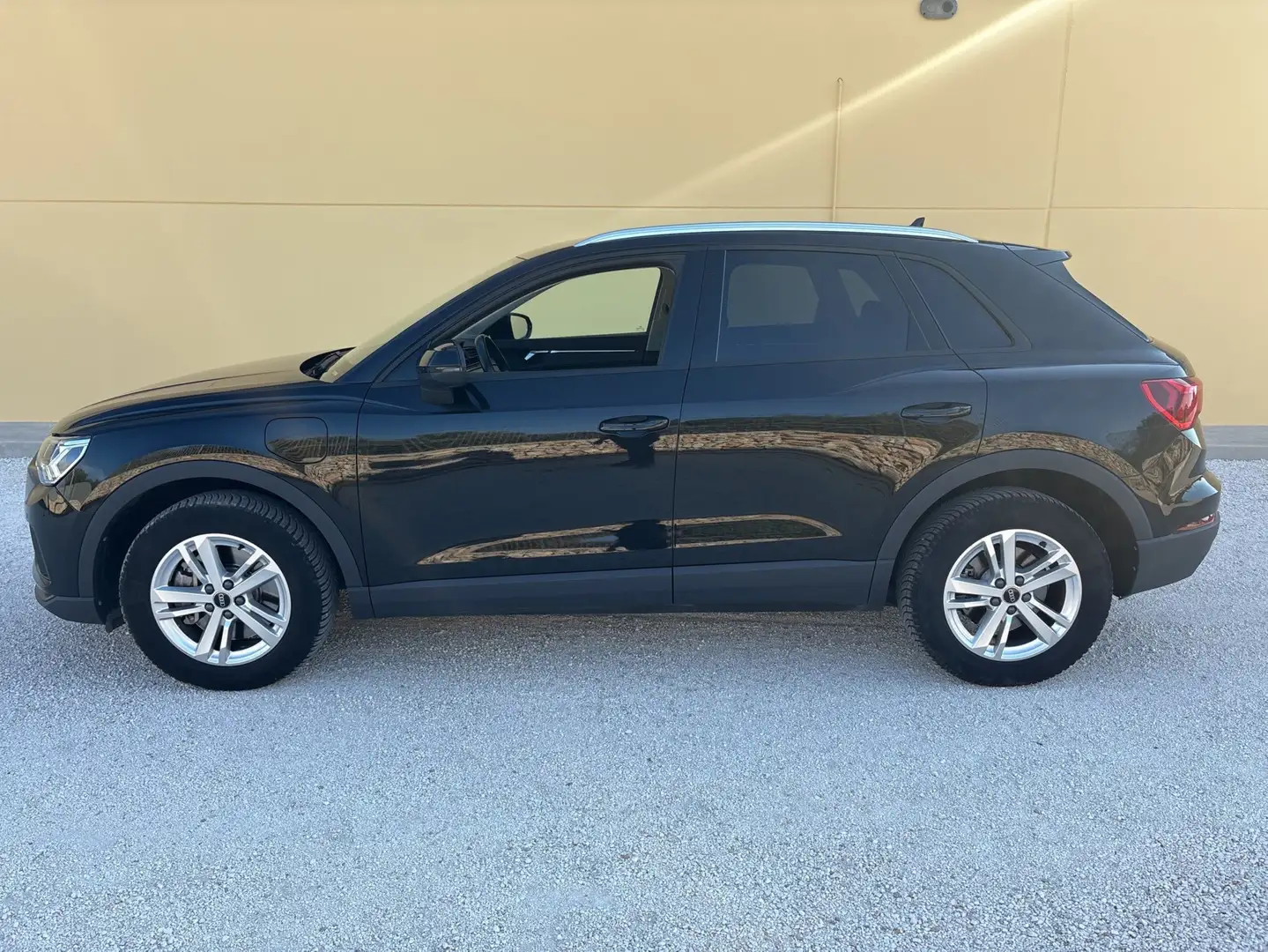 Audi Q3 45 1.4 tfsi e s-tronic Nero - 2