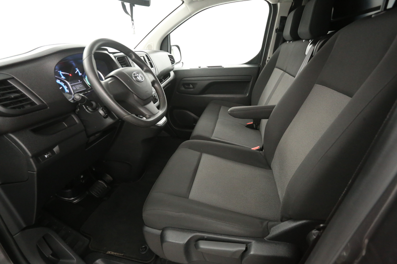 Citroen Jumpy e-Jumpy Toyota PROACE Electric Worker 75 kWh Long — photo 23