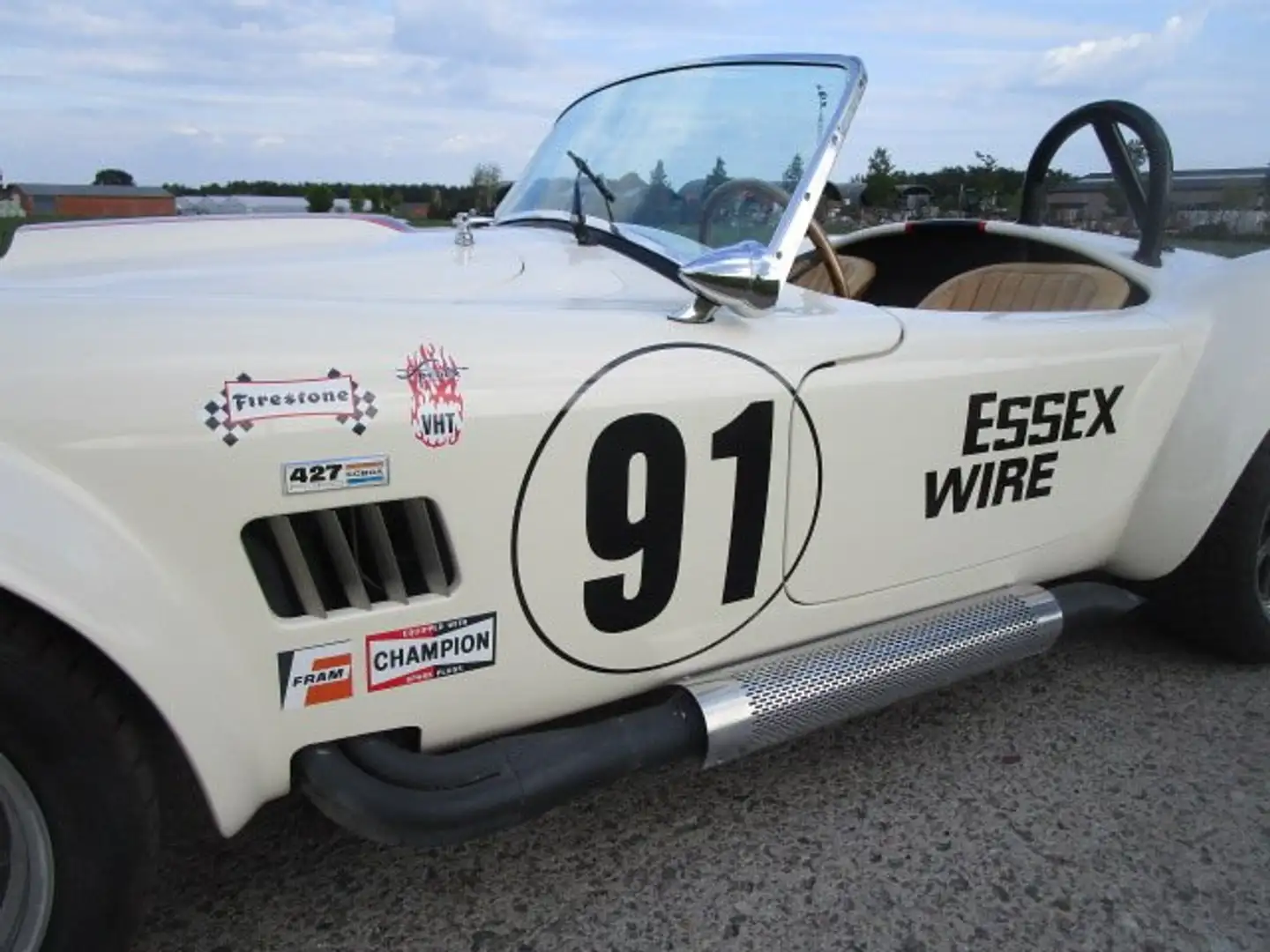 AC Cobra Classic Roadster - 2