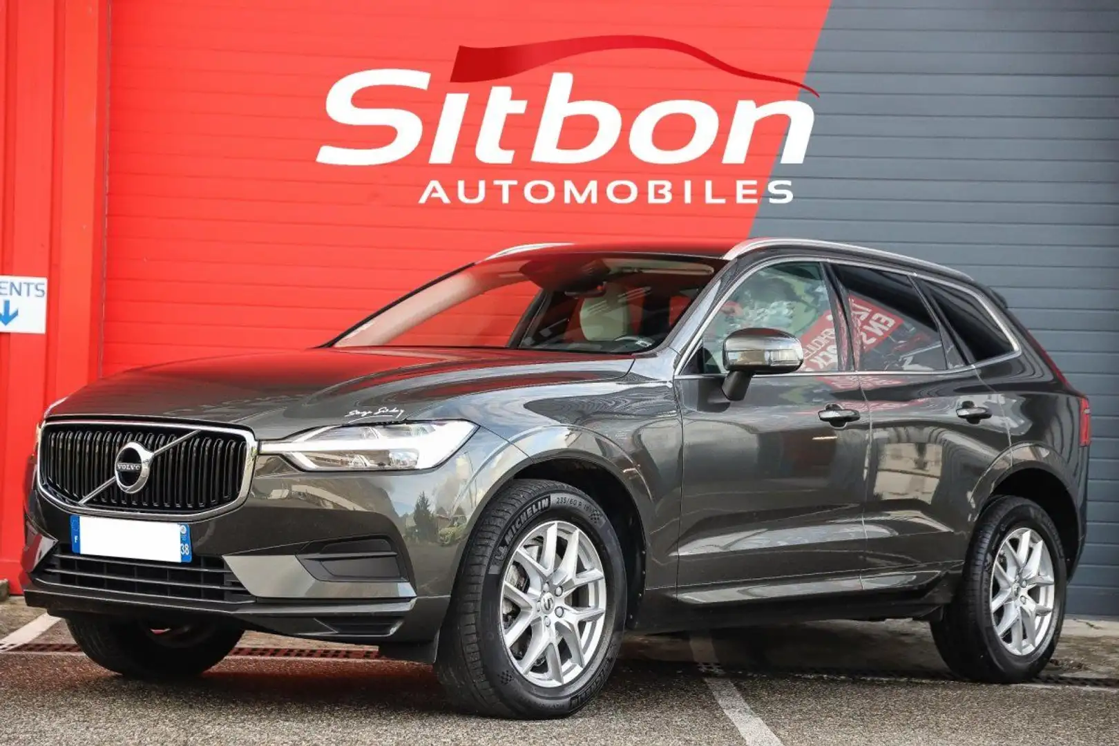 Volvo XC60 T4 190 BVA Geartronic Momentum CAMERA CUIR BLANC Grau - 1