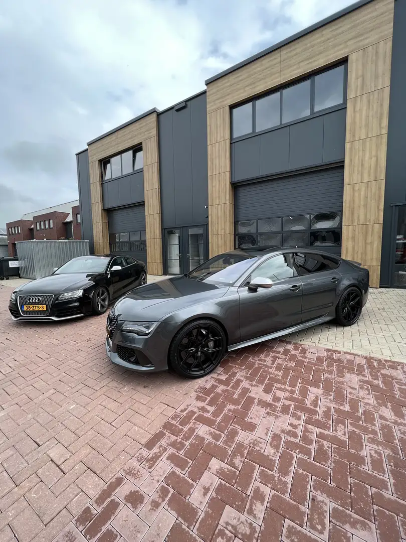 Audi RS7 4.0 TFSI q. PL+ Grijs - 1