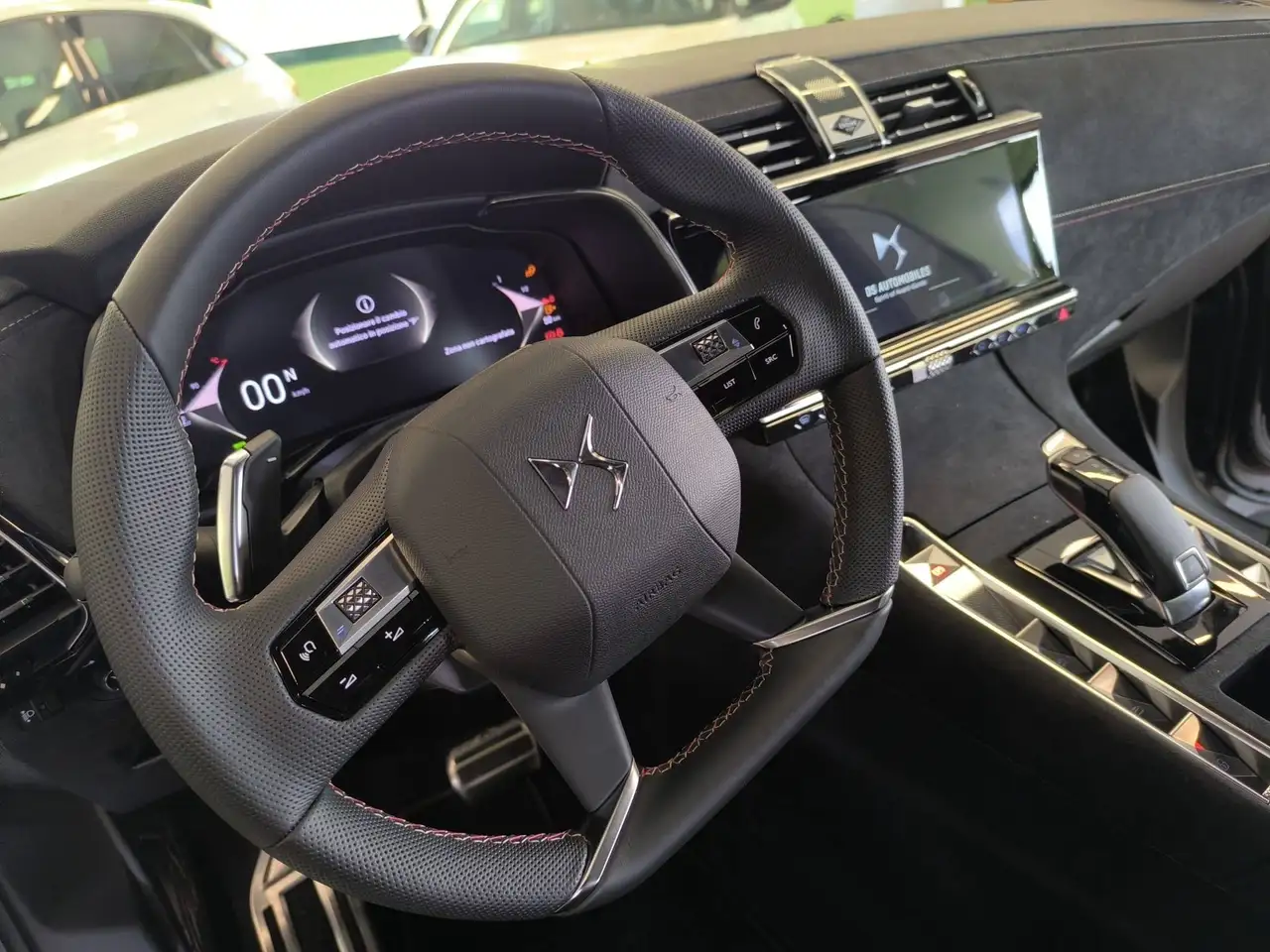 DS Automobiles DS 7 Crossback 2026 — фото 10