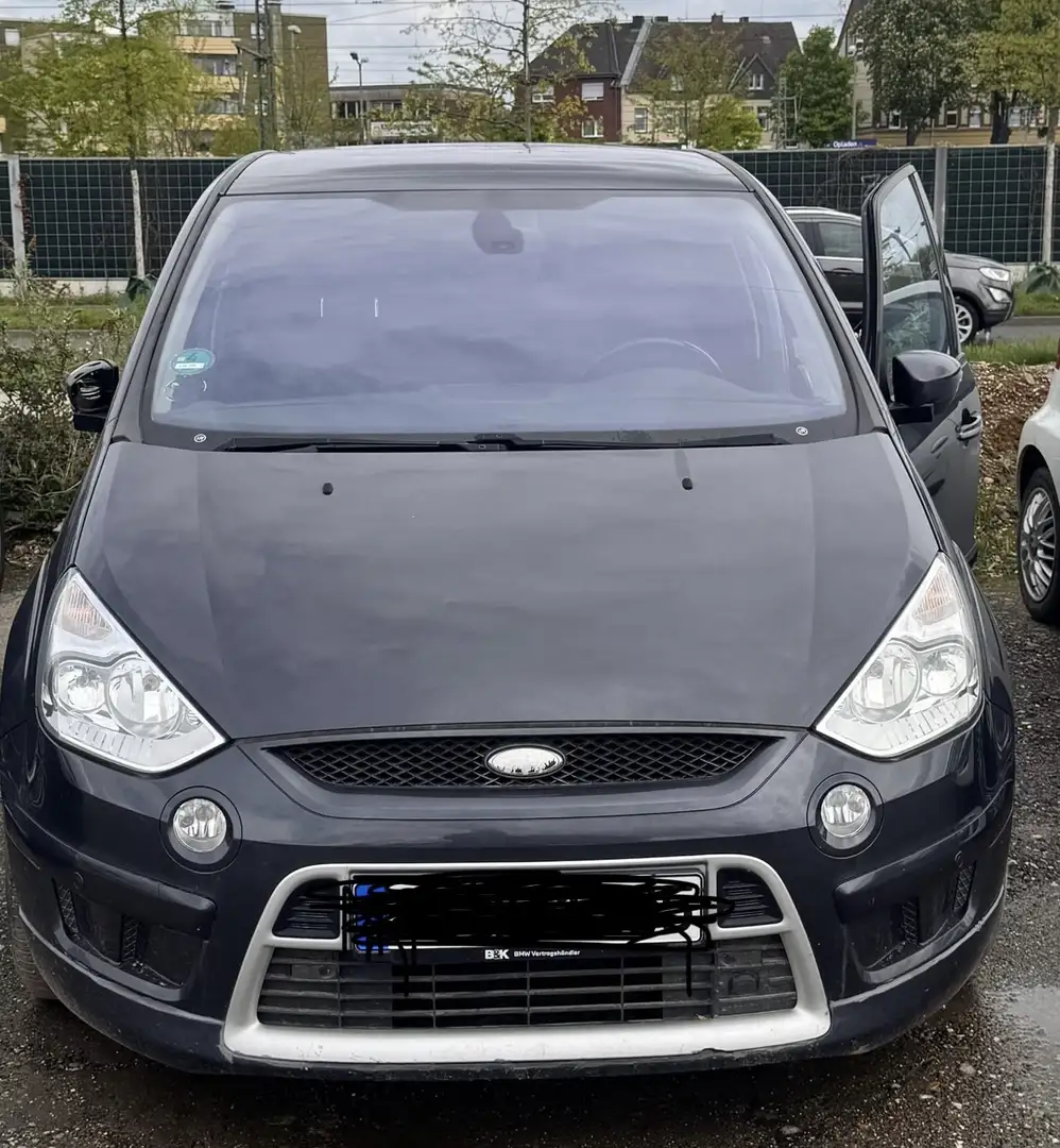 Ford S-Max 2.0 Ambiente - 1
