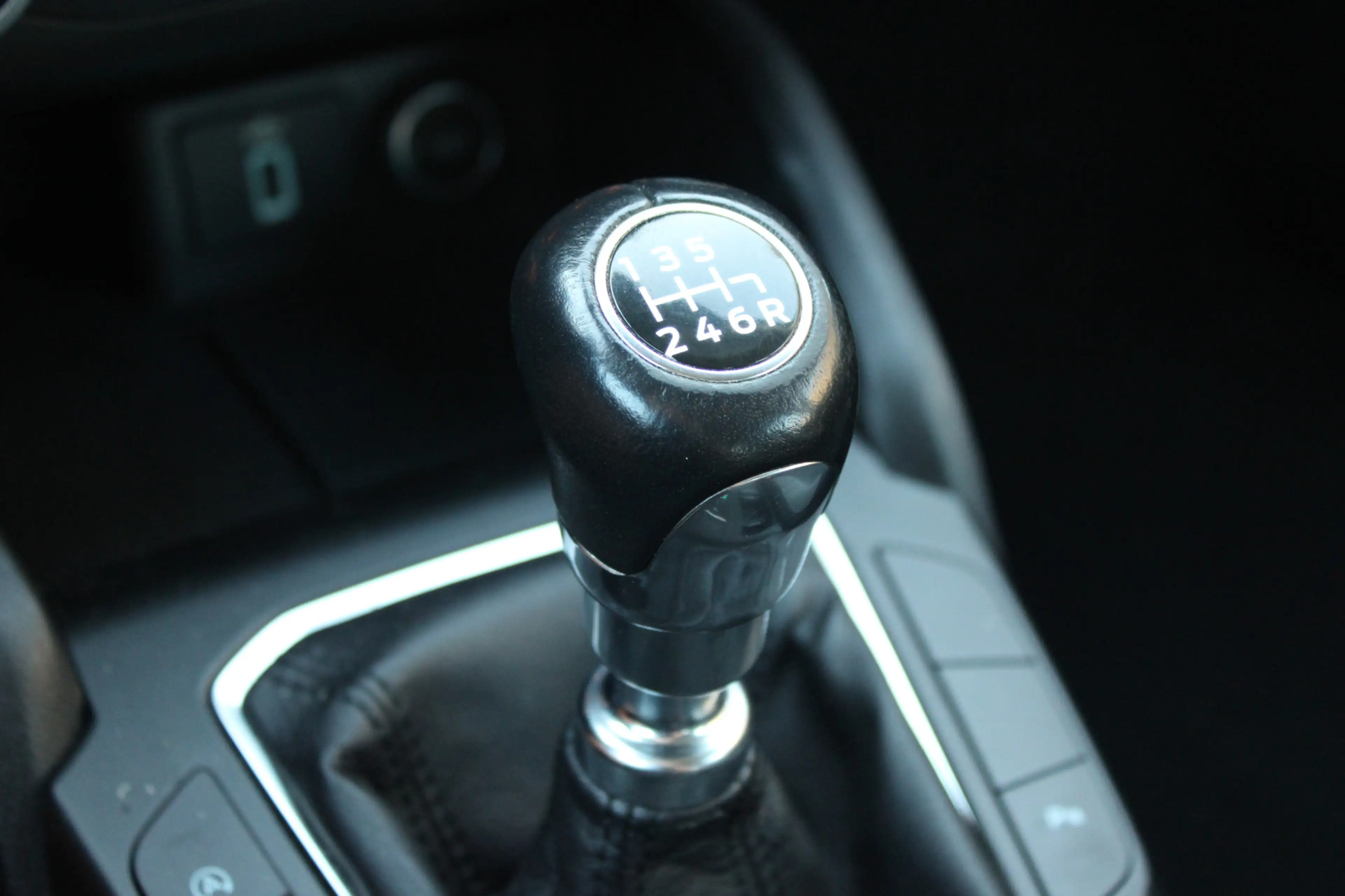 Ford Focus Wagon 1.0 EcoBoost Edition Business NAVI AIRCO PDC — photo 10