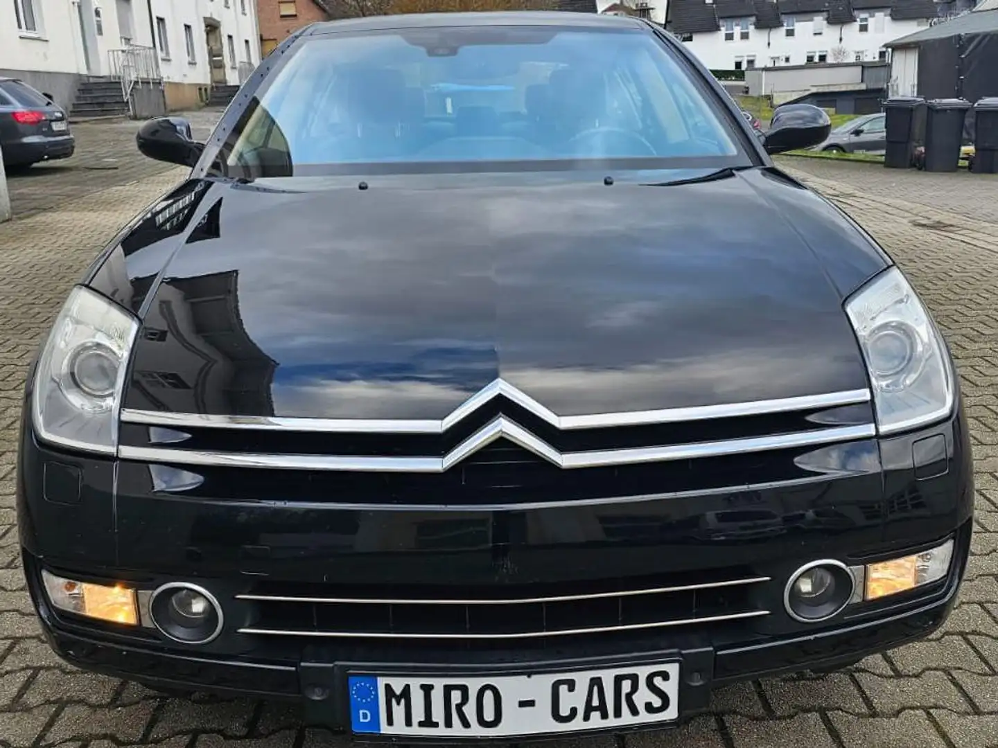 Citroen C6 HDi 170 Biturbo FAP Aut. Exclusive Černá - 1