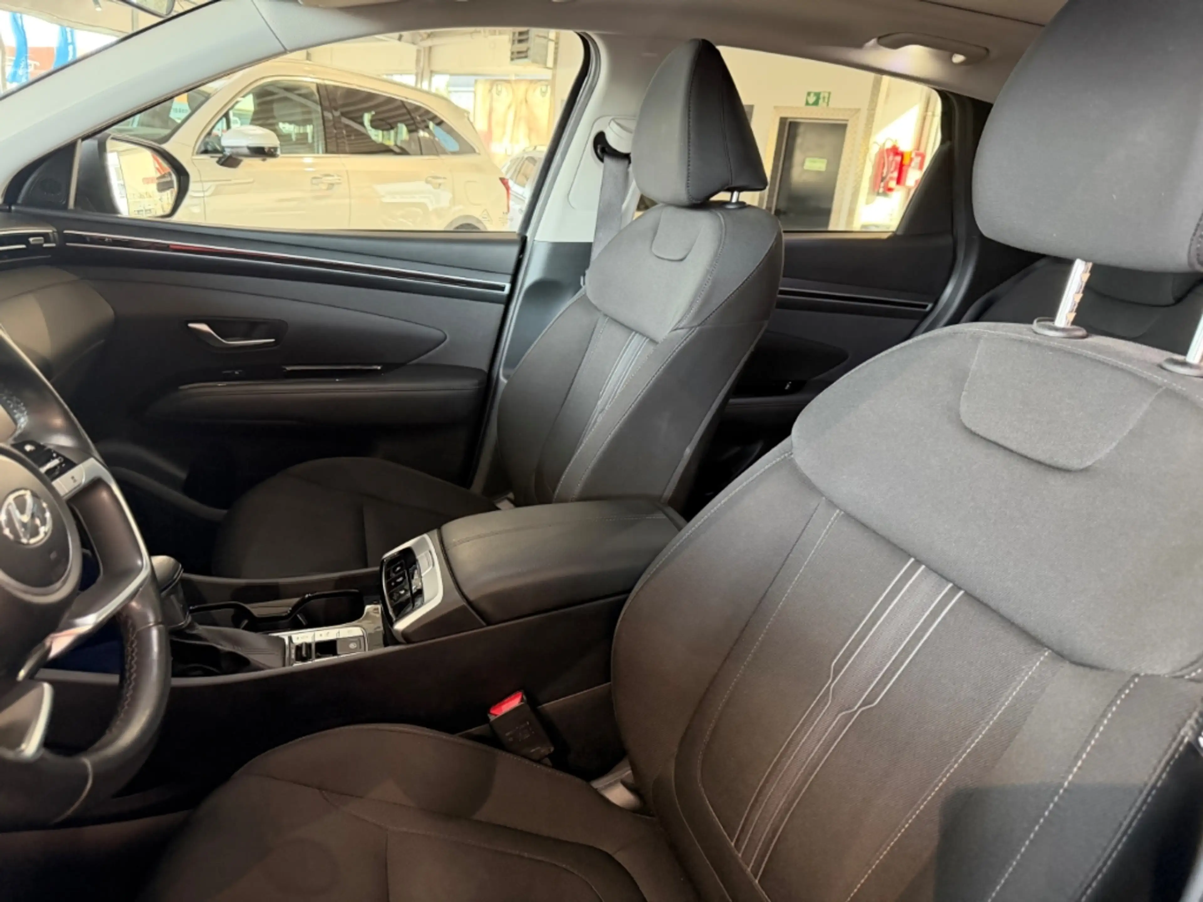 Hyundai TUCSON Trend , 4WD, LED, AHK, Panorama, Kamera, ACC — photo 13