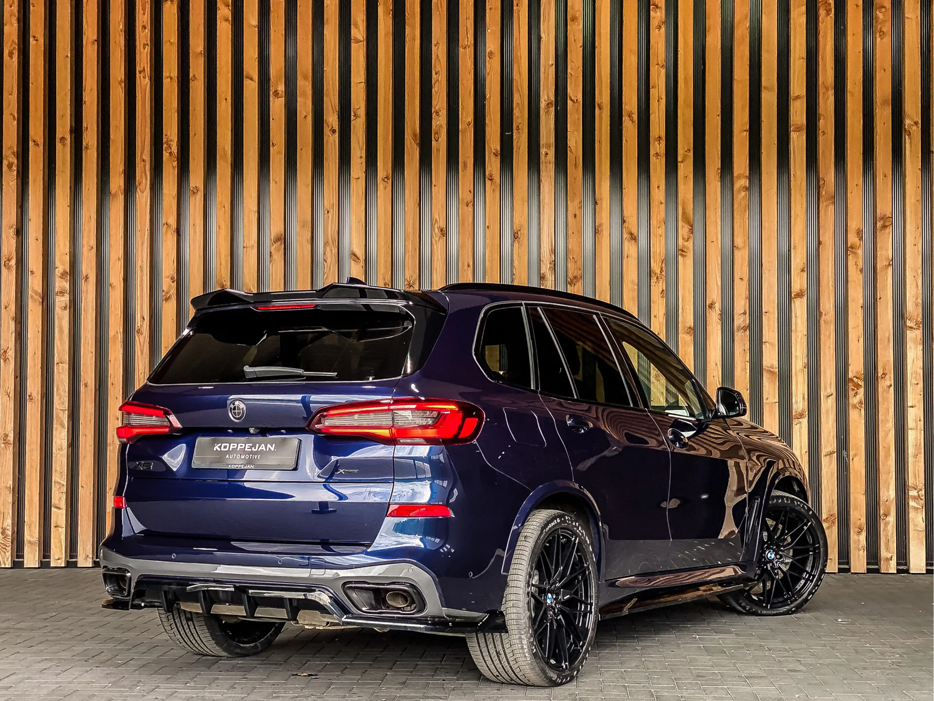 BMW X5 xDrive45e 394PK High Executive M-Sport | PANO | IC — photo 3