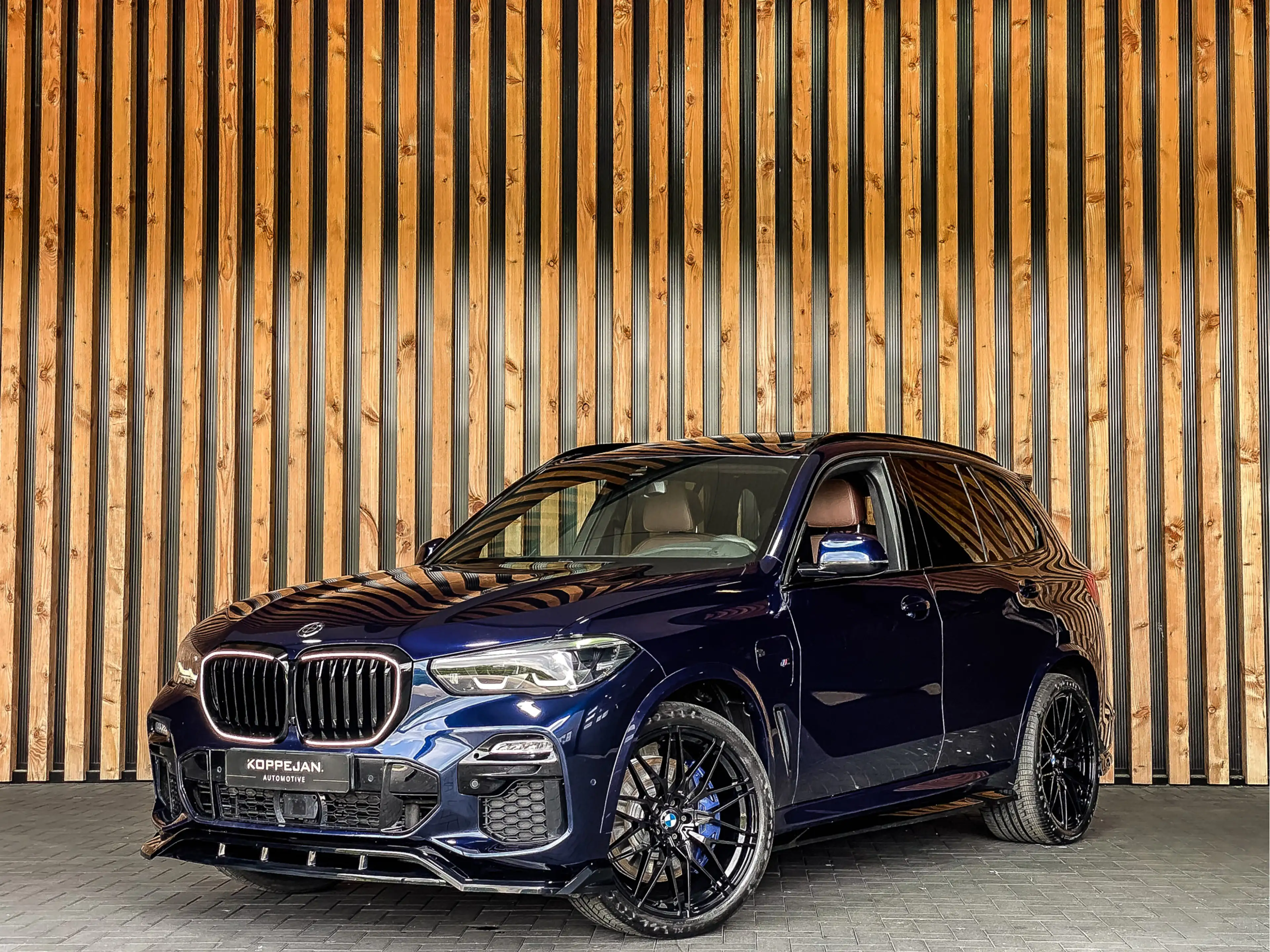 BMW X5 xDrive45e 394PK High Executive M-Sport | PANO | IC — photo 2
