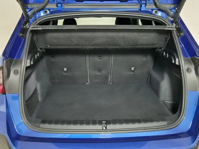BMW X1 view 13
