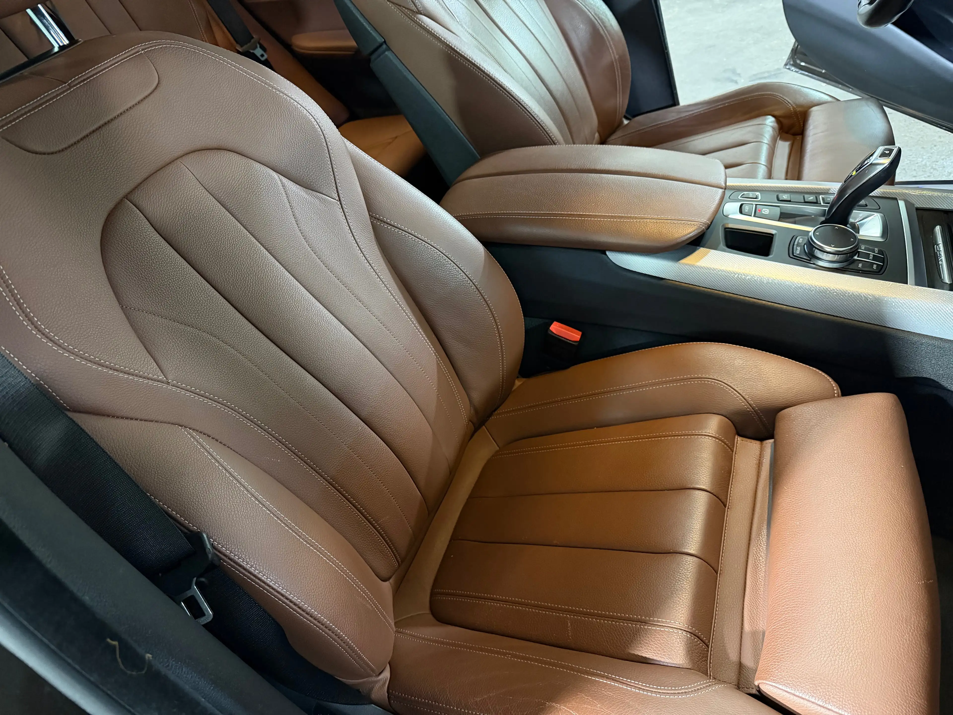 BMW X5 40e Pack M — photo 9