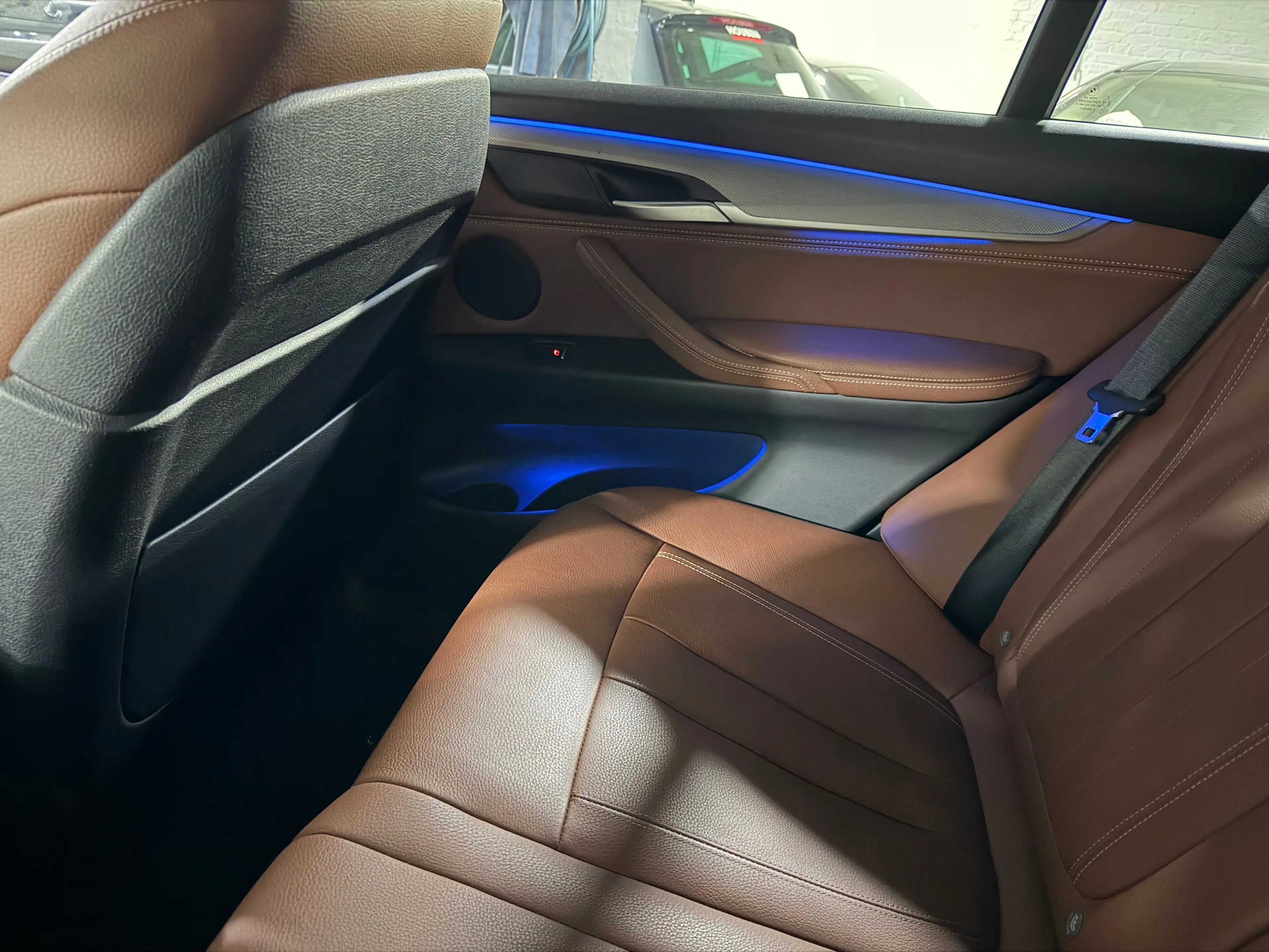 BMW X5 40e Pack M — photo 12