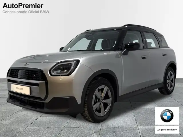 MINI One D Countryman Essential