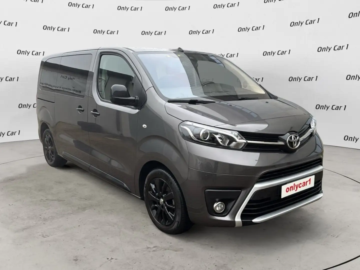 Toyota Proace Proace Verso 2.0D 180 CV L2 D Luxury, 8 posti Сірий - 1