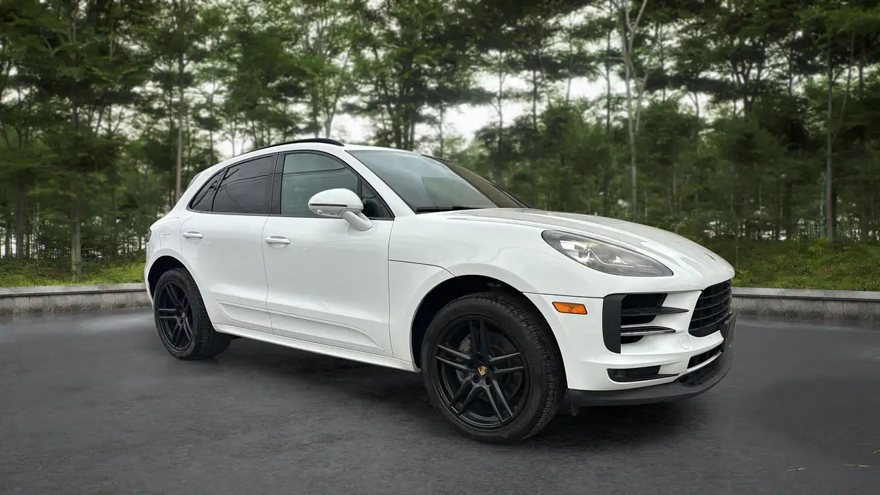 Porsche Macan снимка Porsche Macan