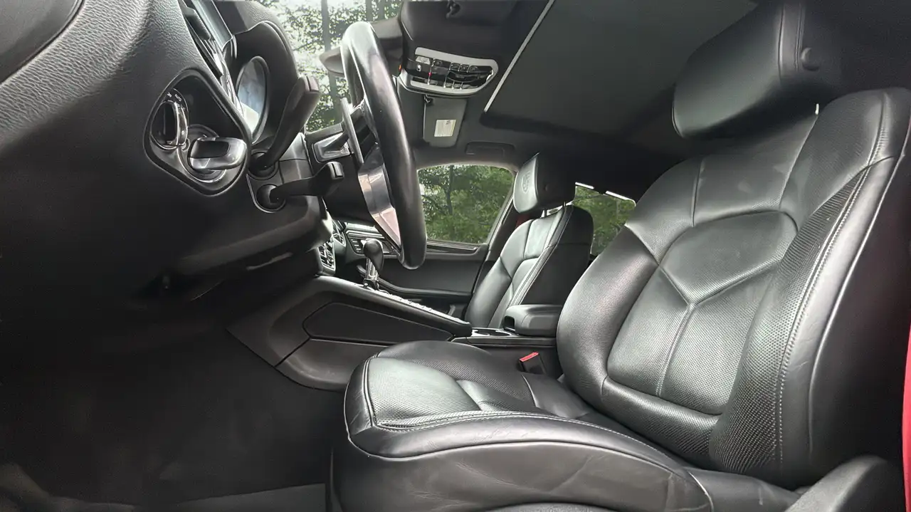 Porsche Macan снимка Porsche Macan