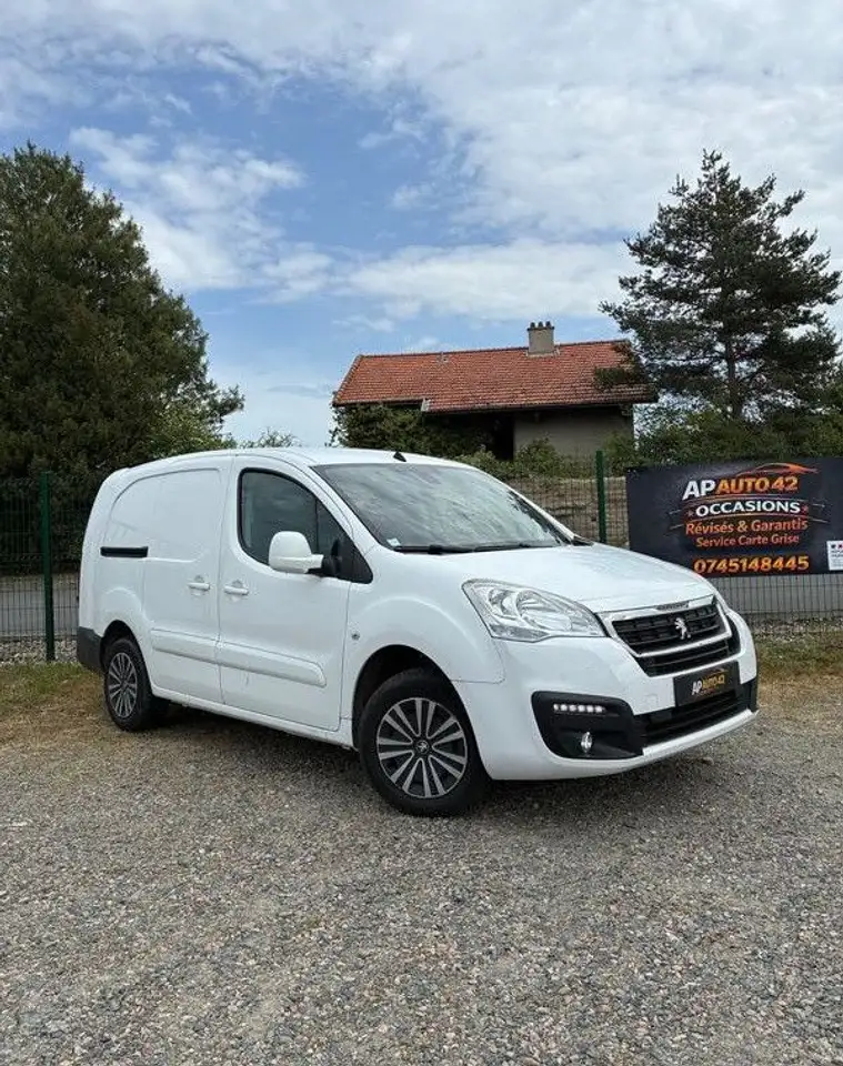 Peugeot Partner 122 1.6 BlueHDI 100ch L2 Premiere S\u002
