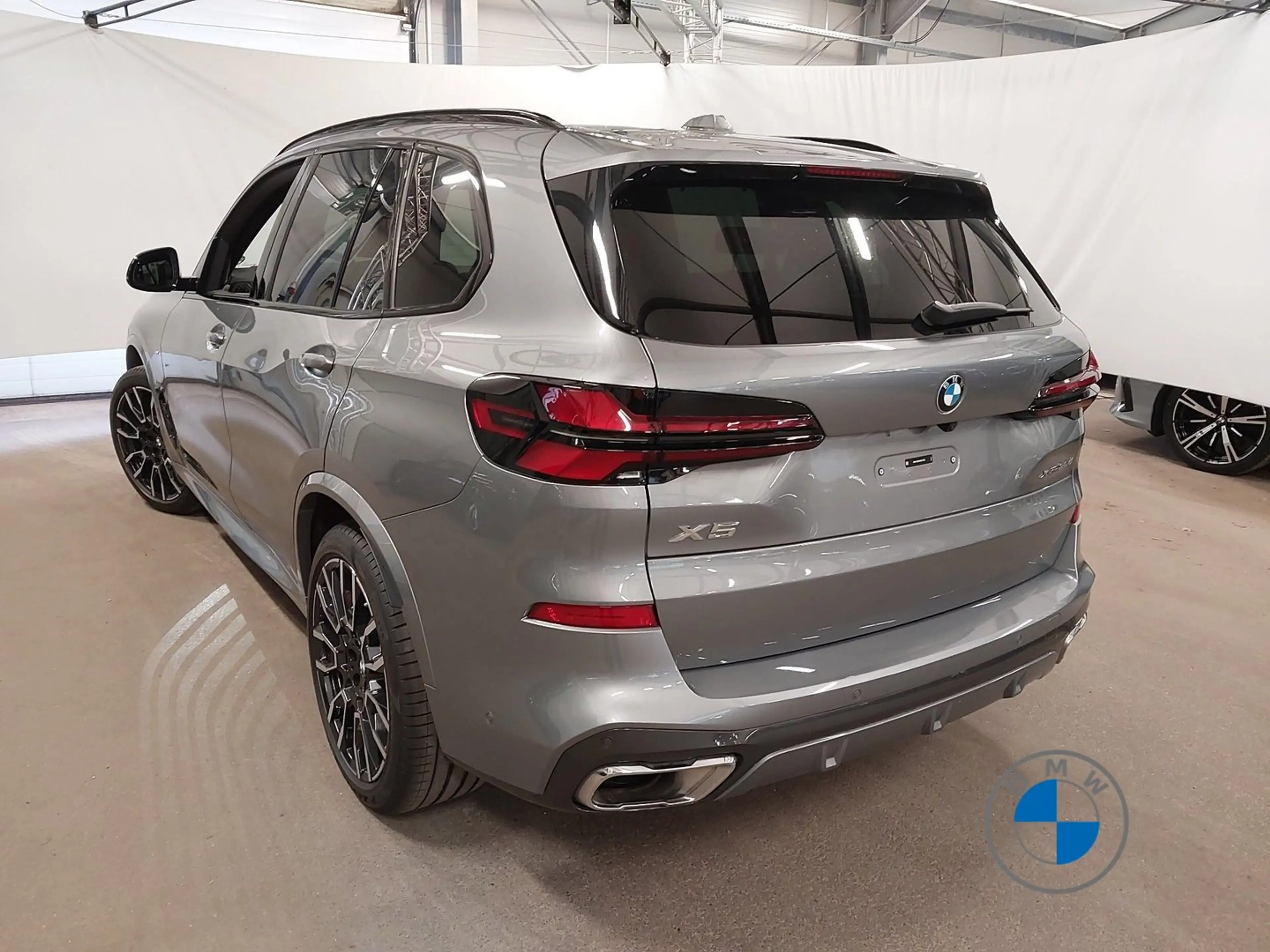 BMW X5 xDrive30d M Sport 21" AHK Pano Sitzbelüft. H/K — photo 4
