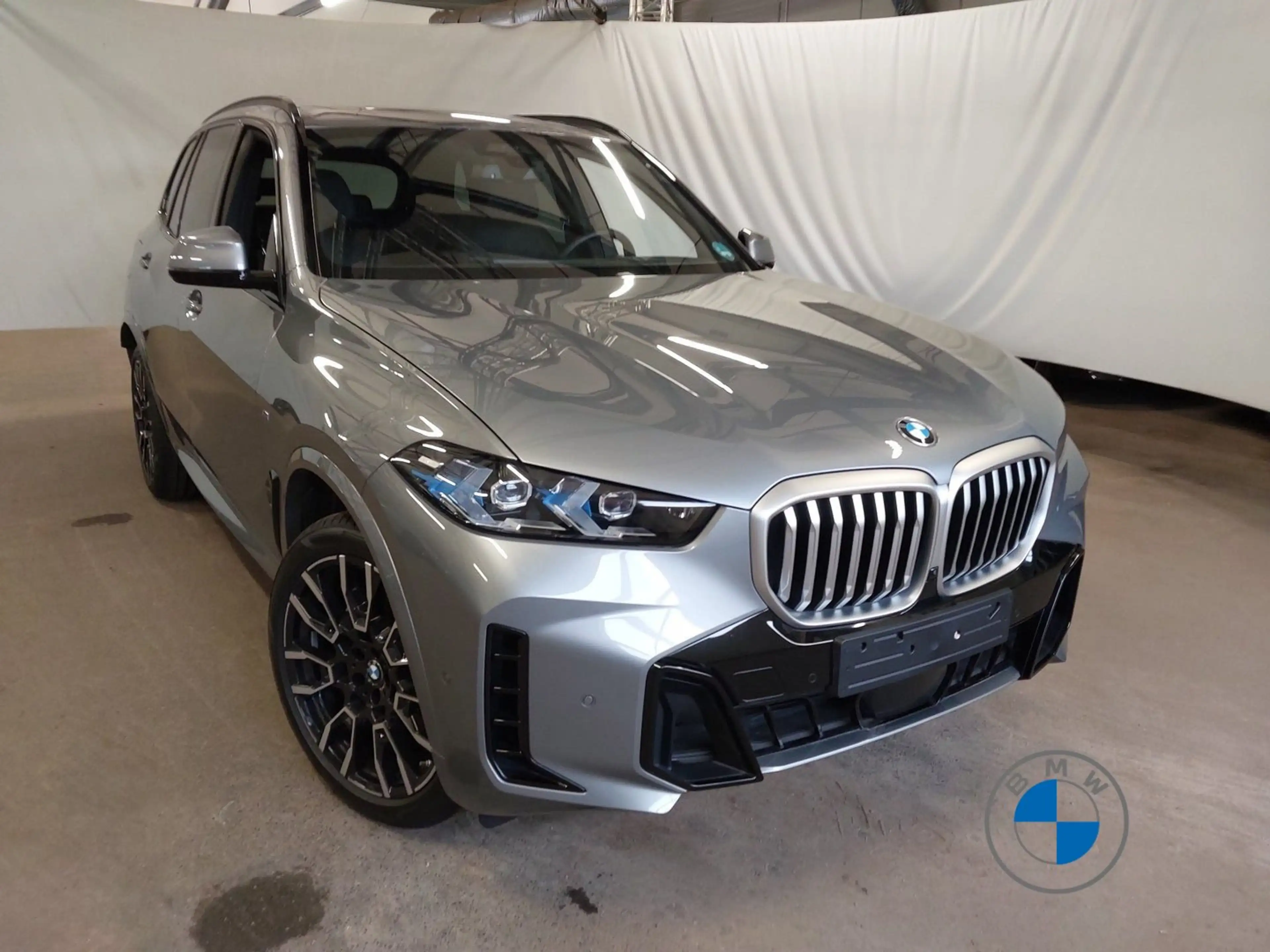 BMW X5 xDrive30d M Sport 21" AHK Pano Sitzbelüft. H/K — photo 3