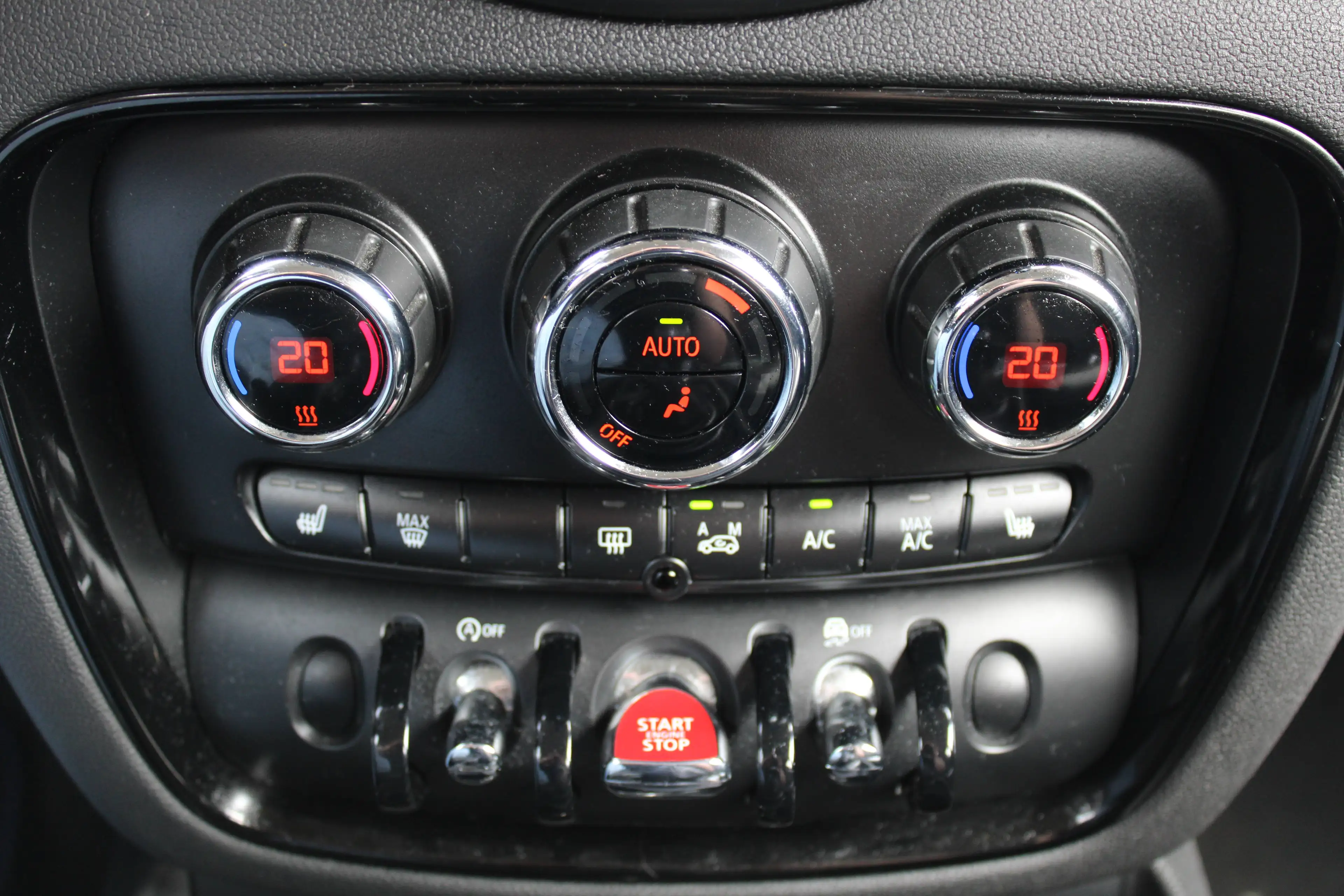 MINI One Clubman Mini Clubman 1.5 One — photo 12