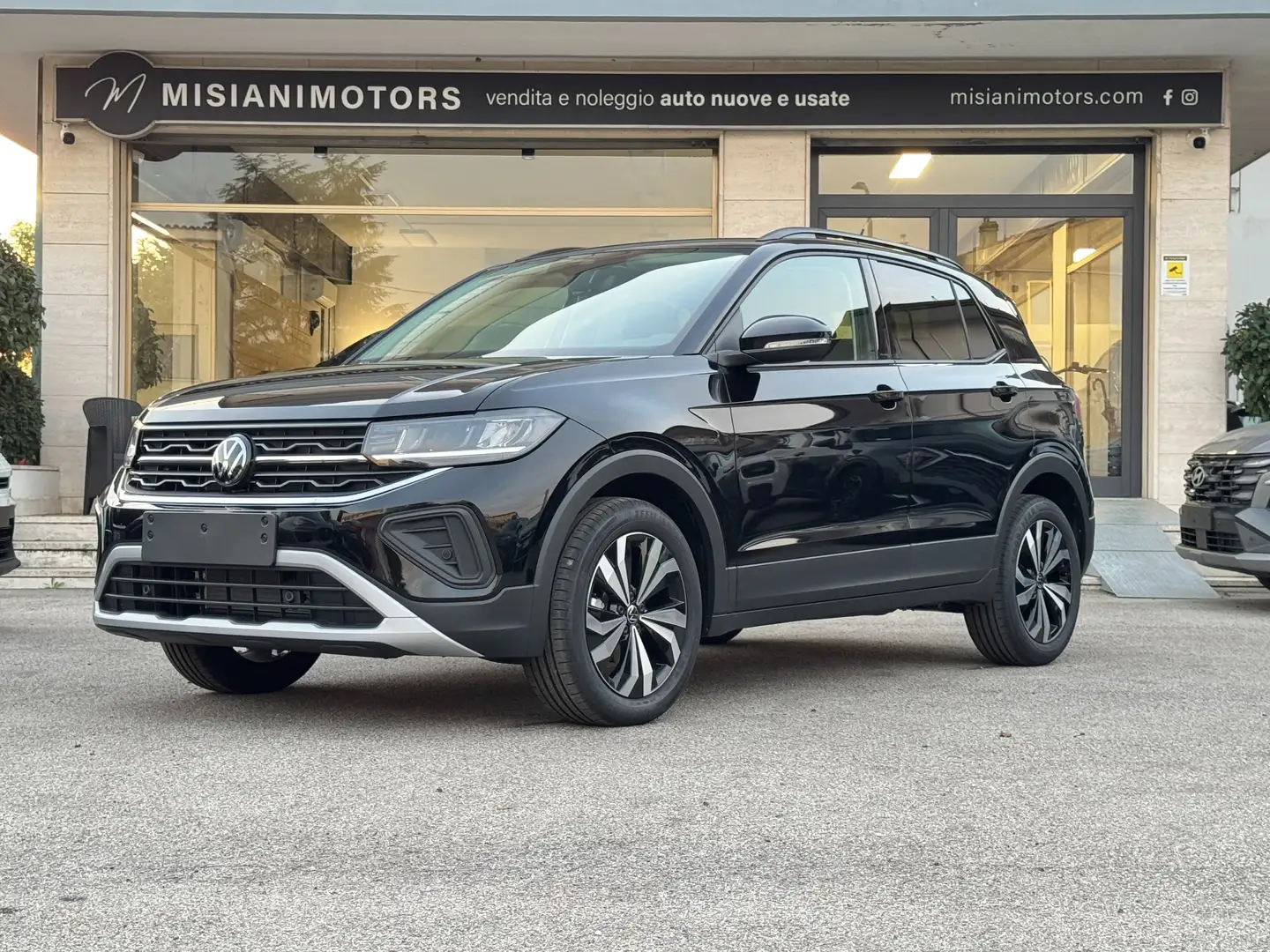 Volkswagen T-Cross 1.0 TSI 95CV Edition Plus - R LINE Nero - 2