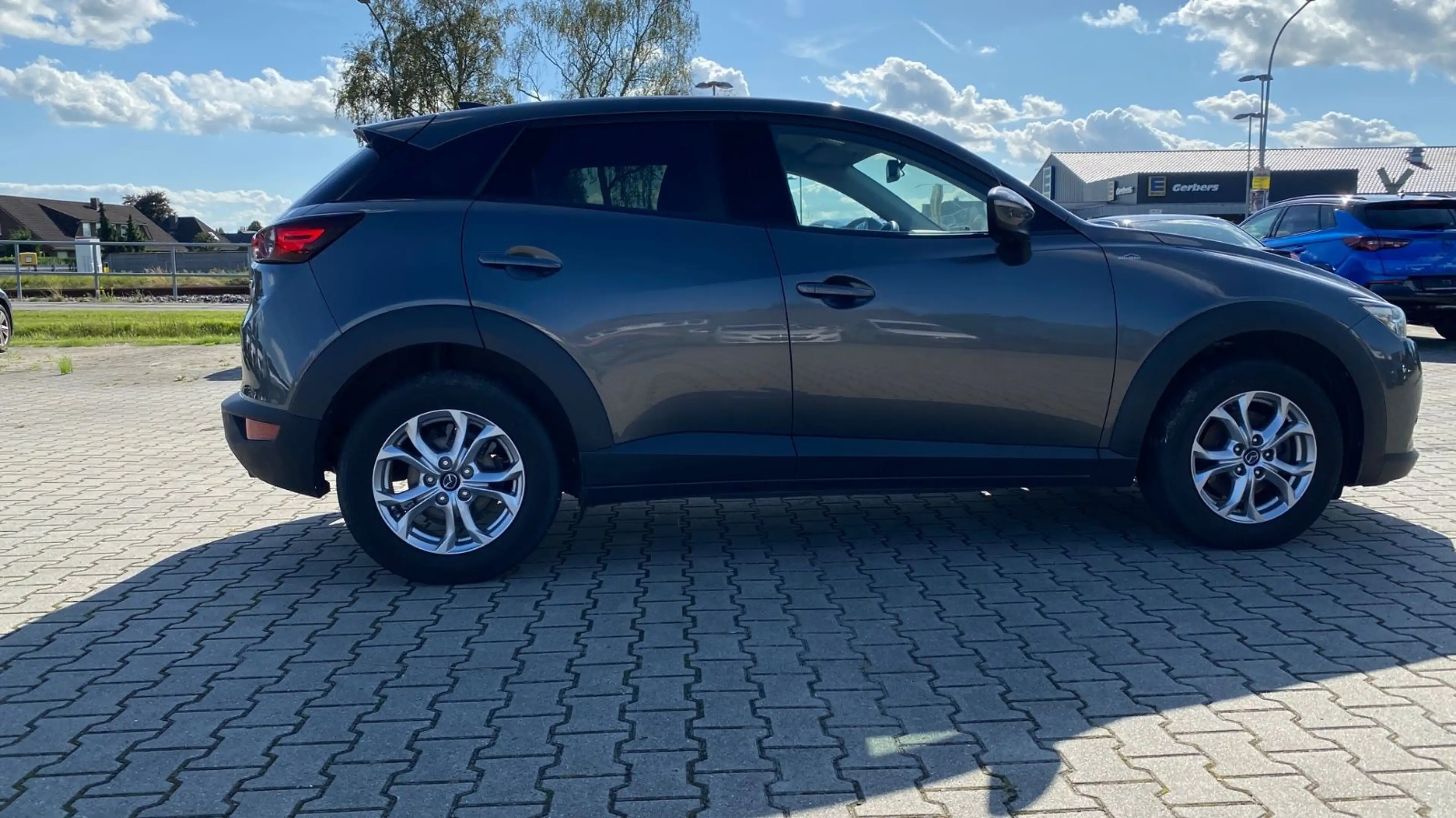 Mazda CX-3 wenig KM — photo 7