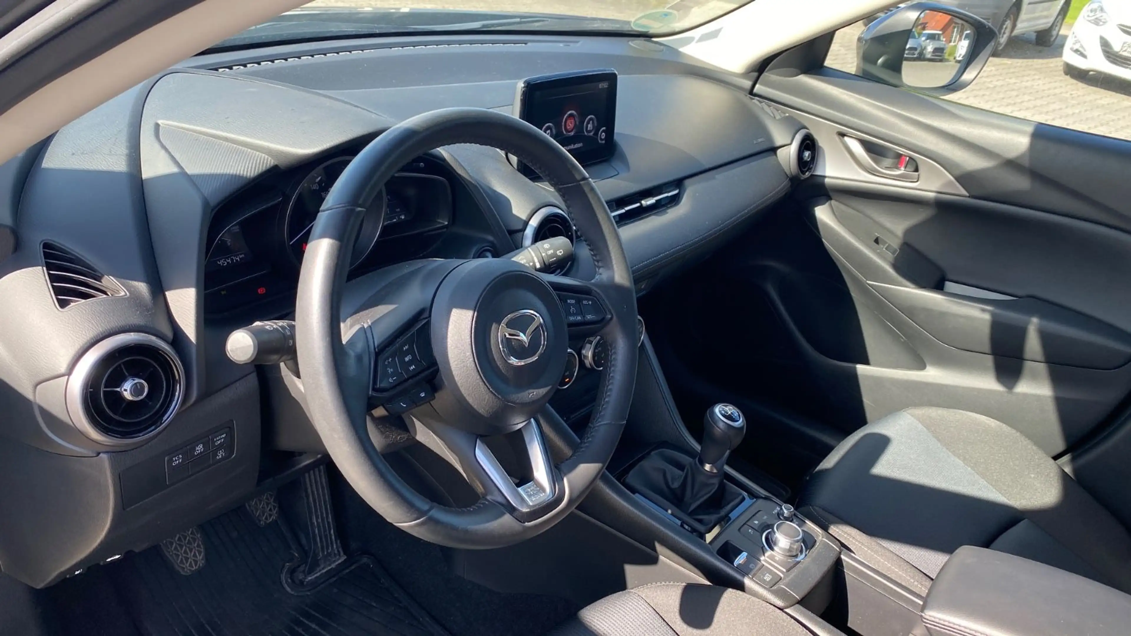 Mazda CX-3 wenig KM — photo 12