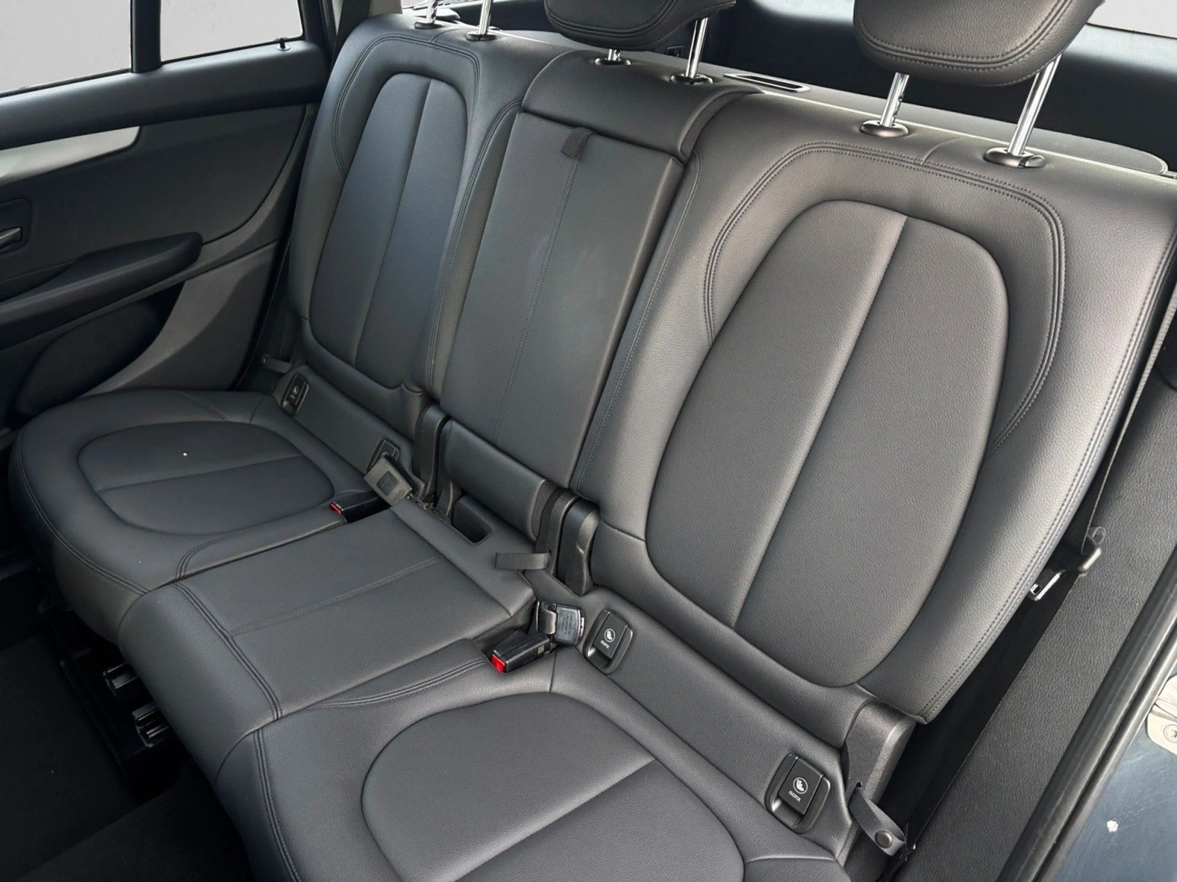 BMW 216 d 2 Gran Tourer AdvantageAUTOMATIK — photo 13