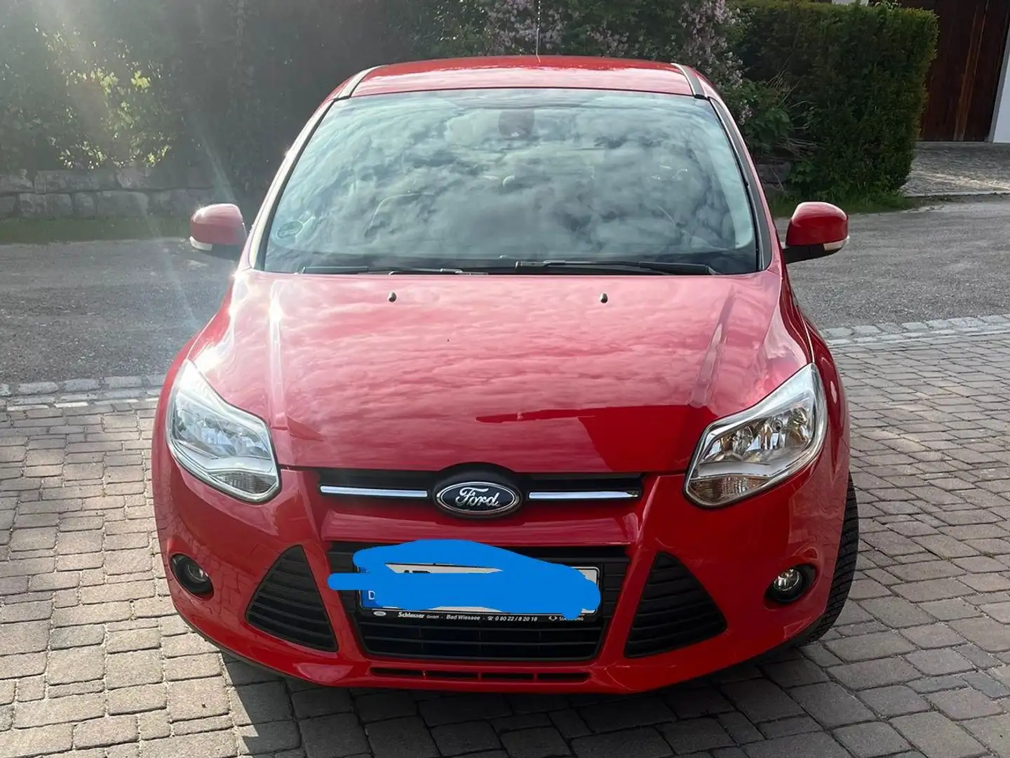 Ford Focus Focus 1.0 EcoBoost Start-Stopp-System Trend Červená - 1