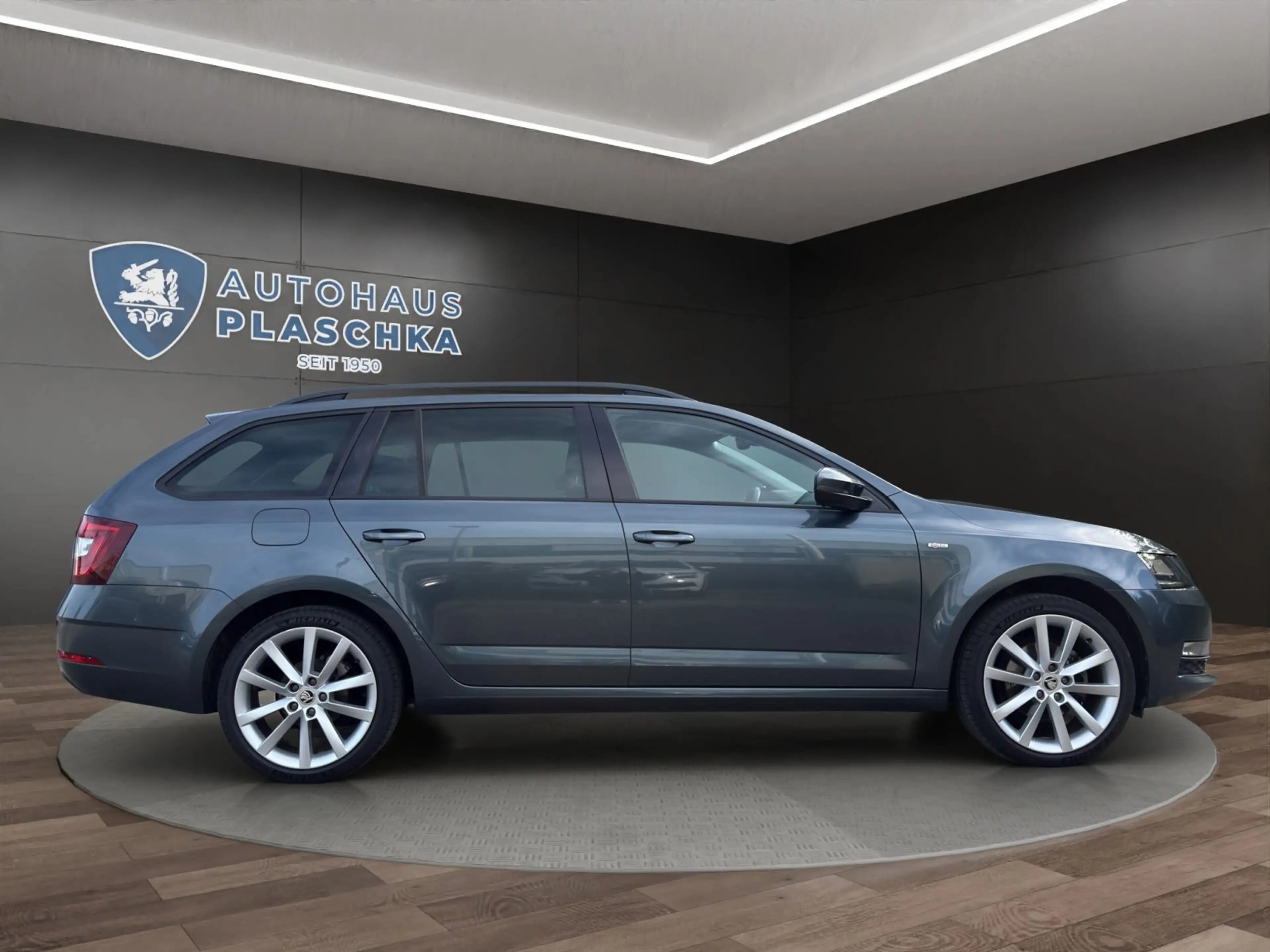 Skoda Octavia 1.5 TSI Combi Soleil CANTON+ESP+LED — photo 5