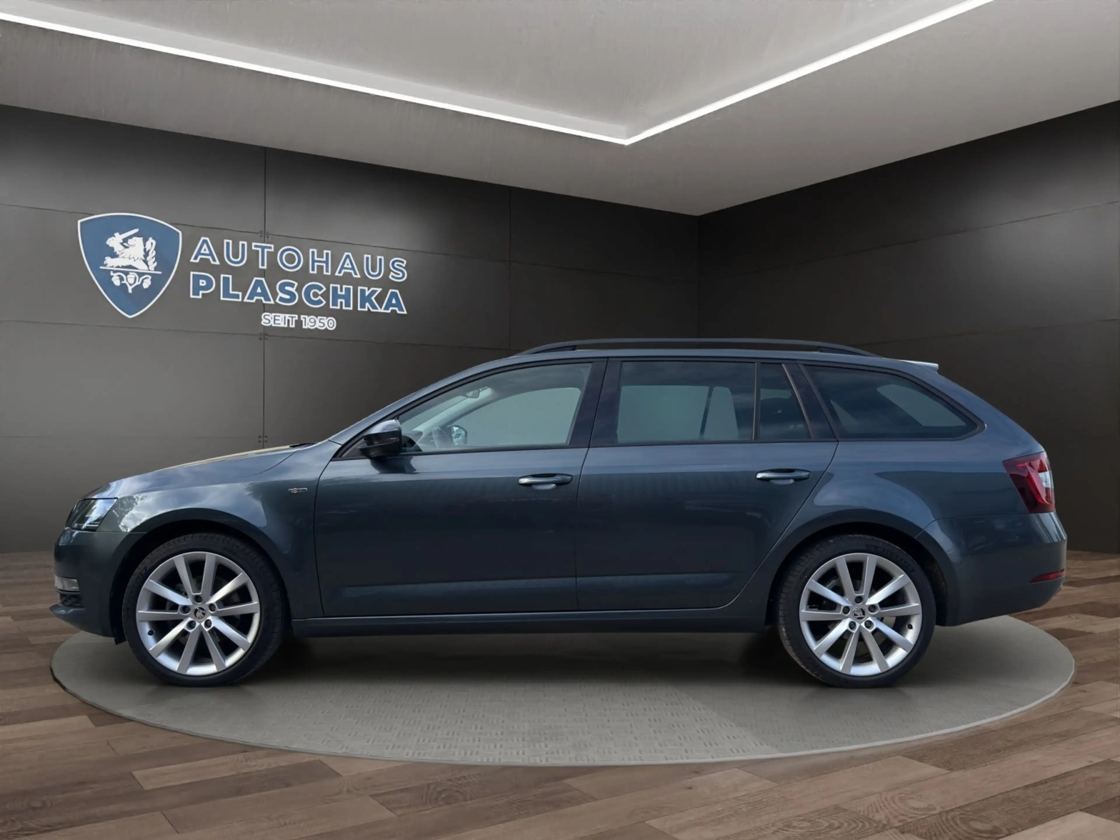 Skoda Octavia 1.5 TSI Combi Soleil CANTON+ESP+LED — photo 9
